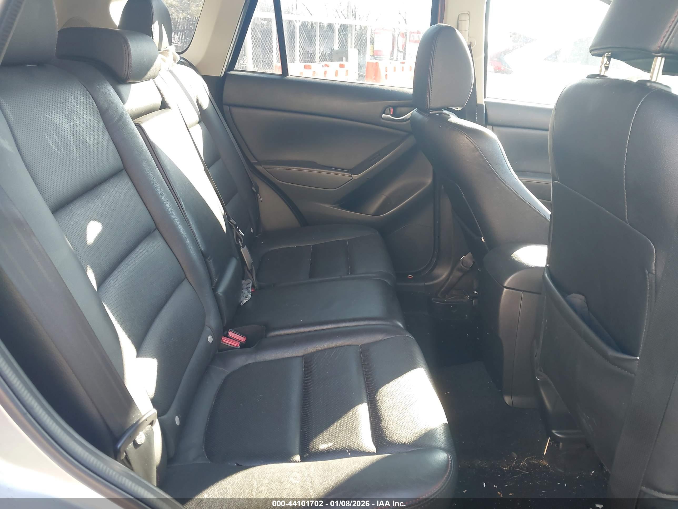 MAZDA CX-5 image 8