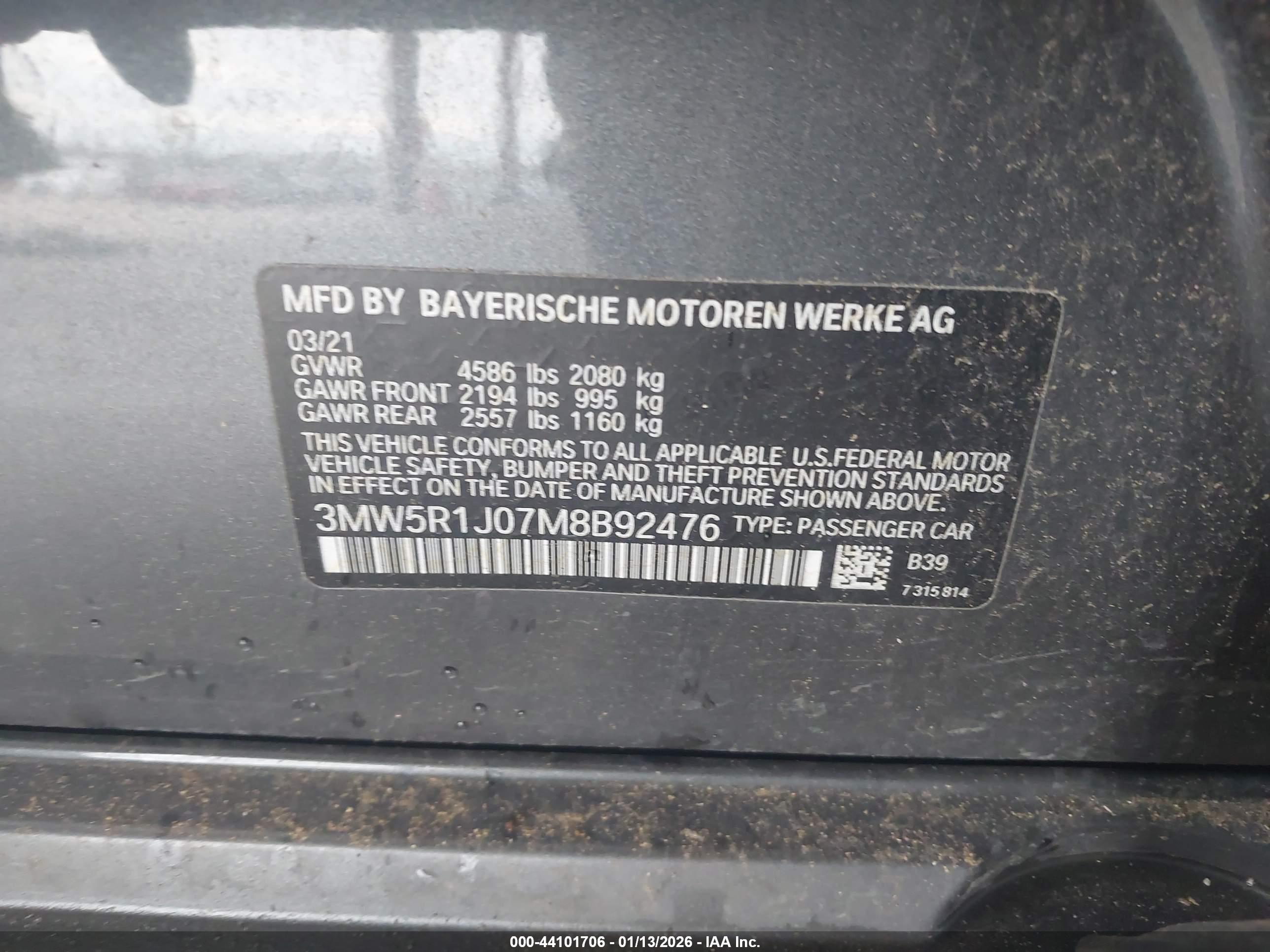 BMW 330I image 9