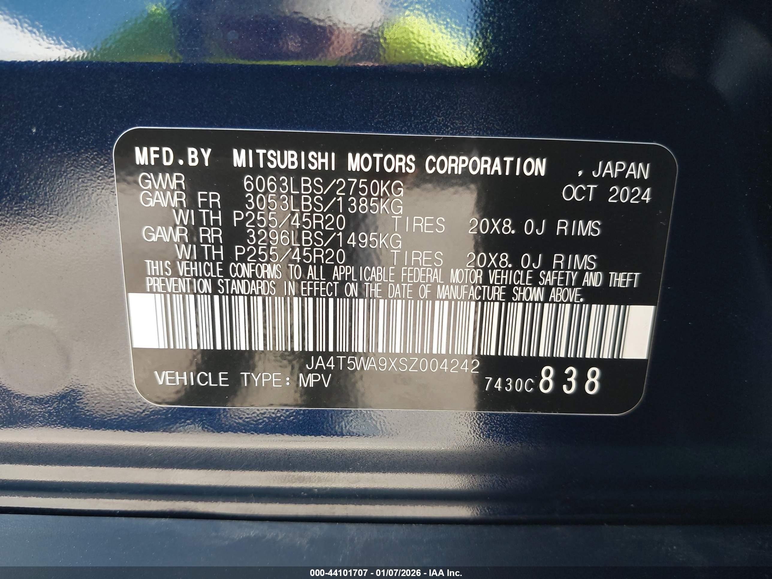 MITSUBISHI OUTLANDER image 9