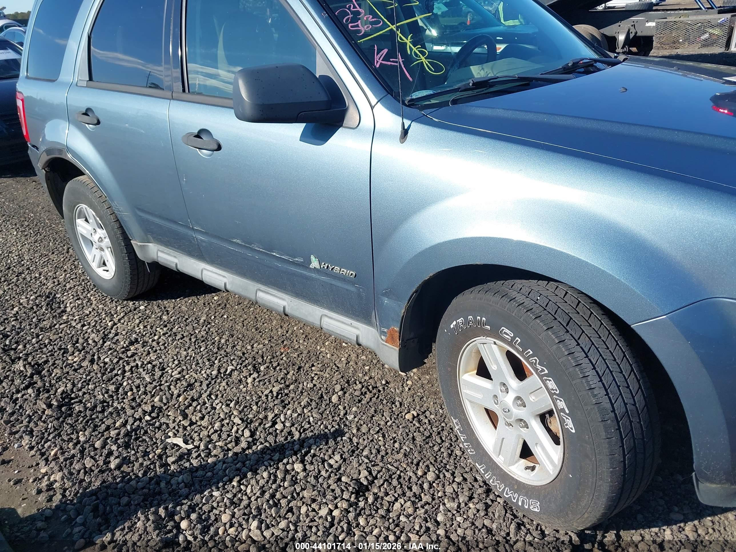 FORD ESCAPE image 6