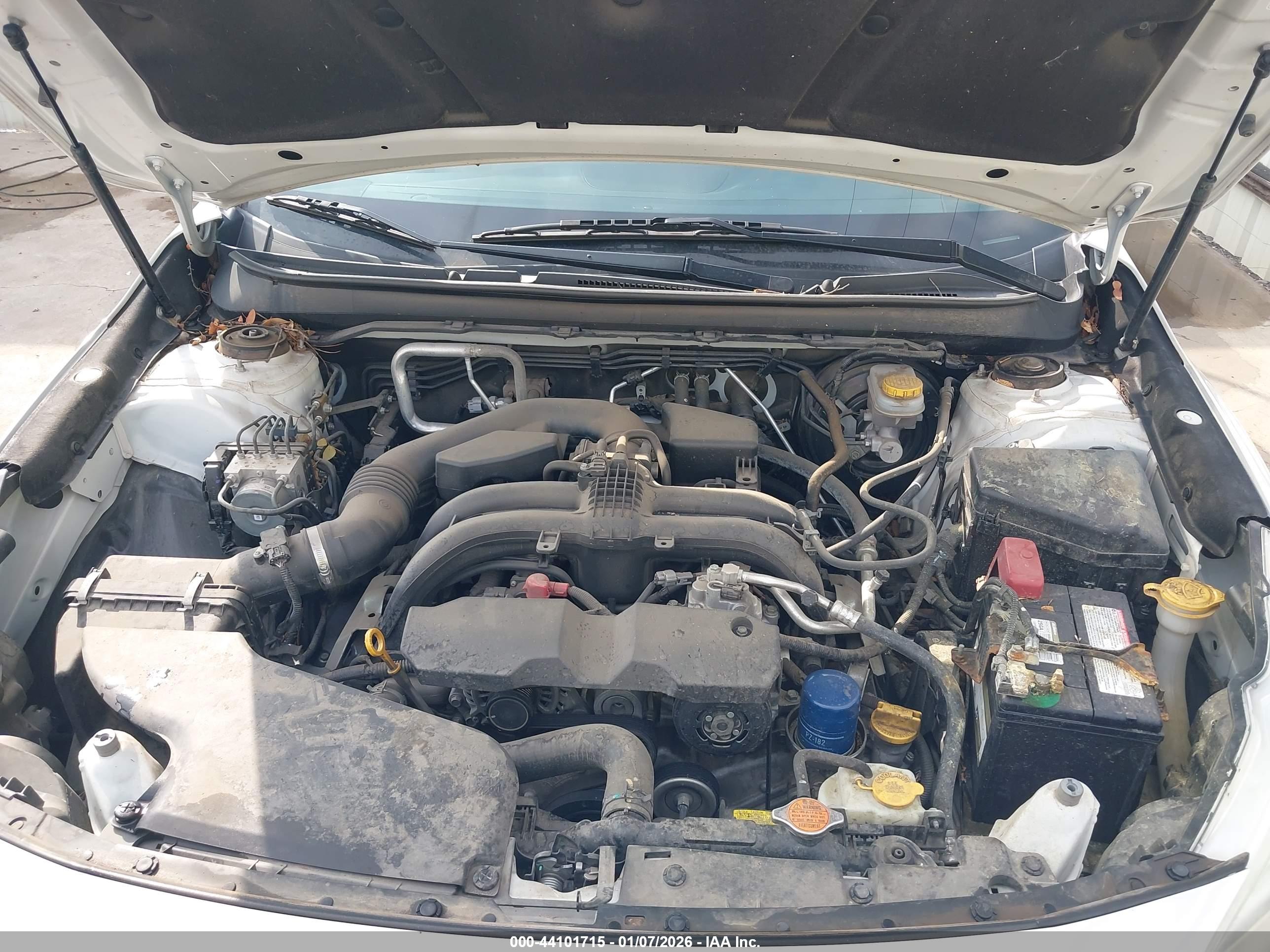SUBARU OUTBACK image 10