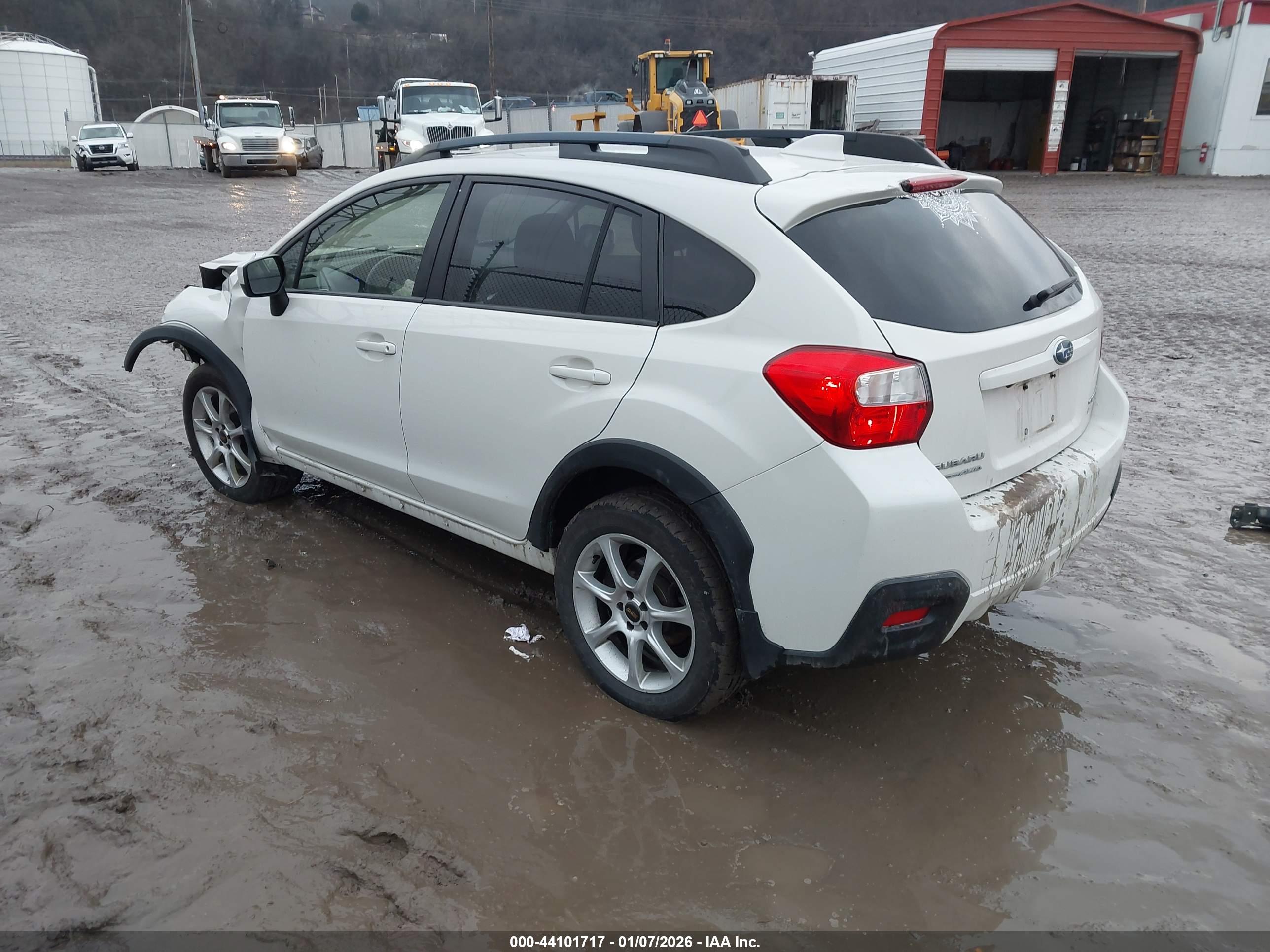 SUBARU CROSSTREK image 3