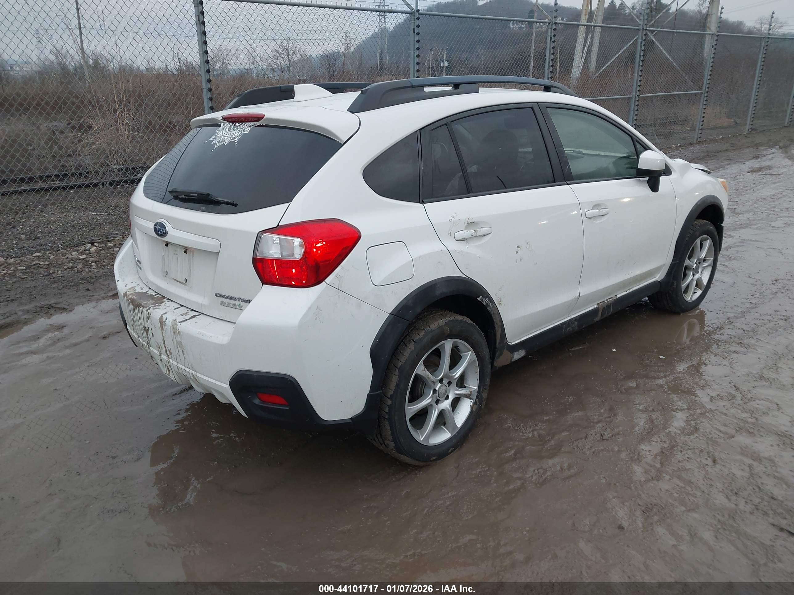 SUBARU CROSSTREK image 4
