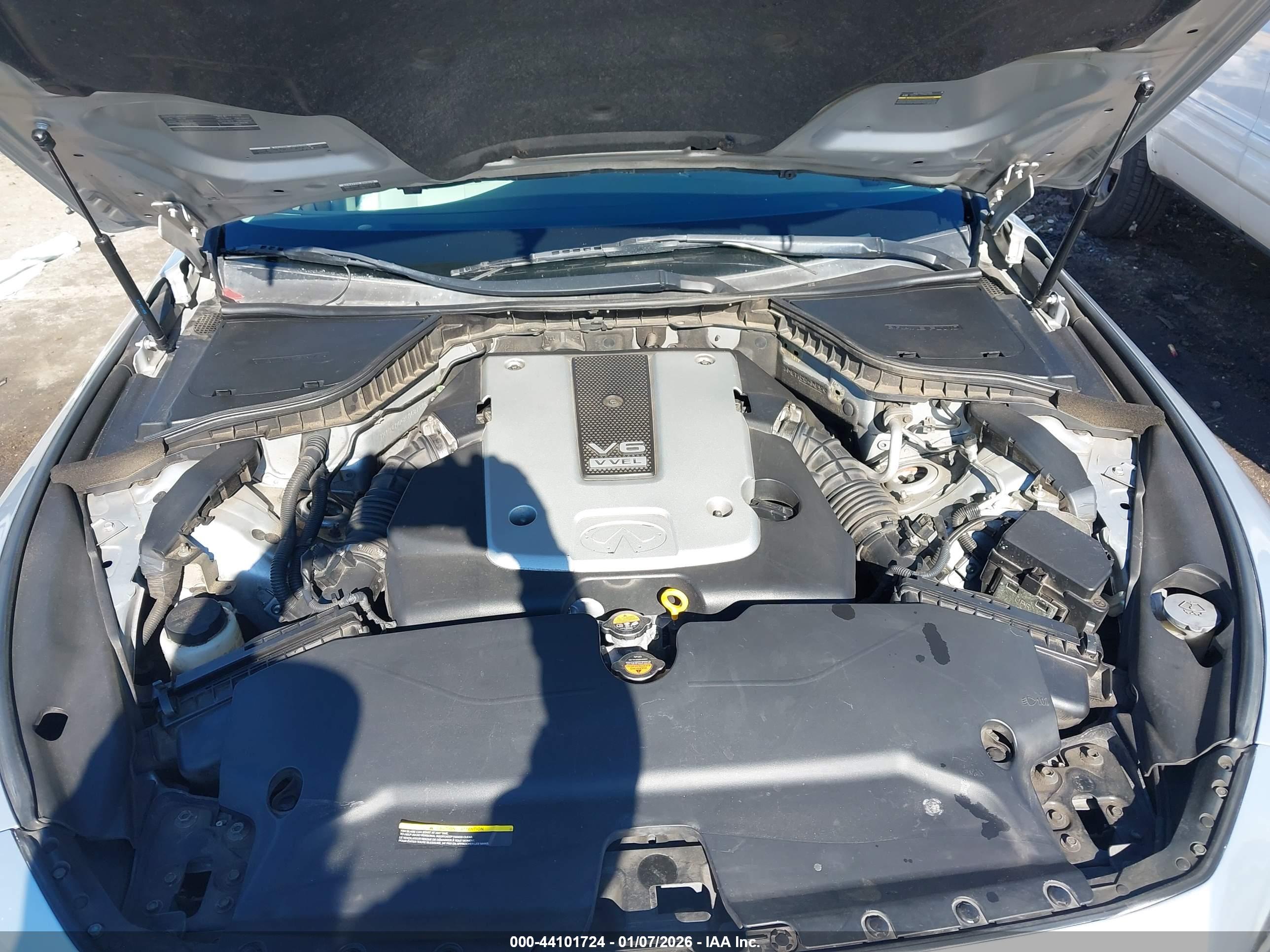 INFINITI Q50 image 10