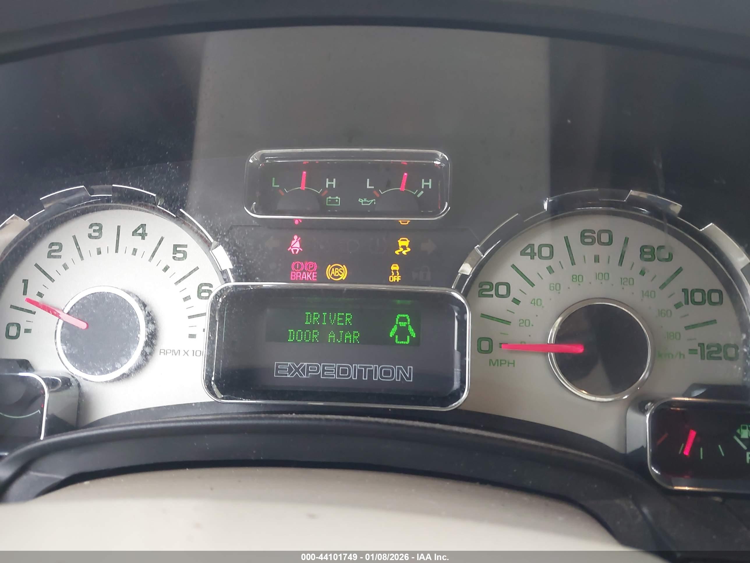 FORD EXPEDITION image 7