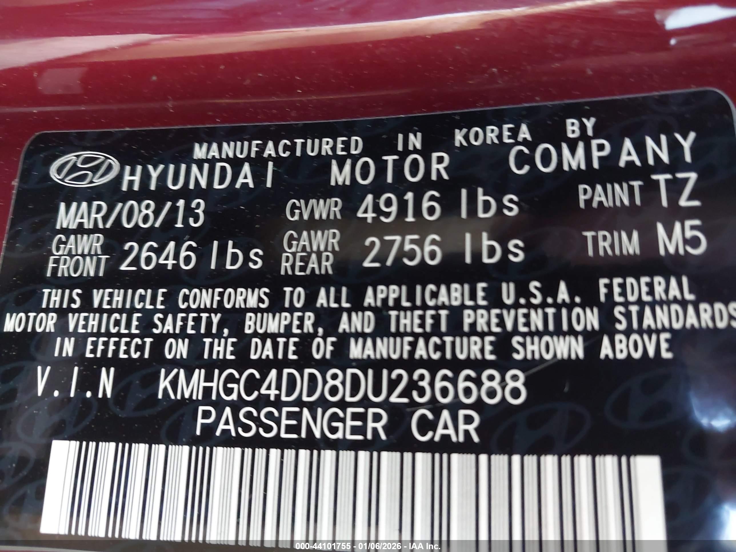 HYUNDAI GENESIS image 9