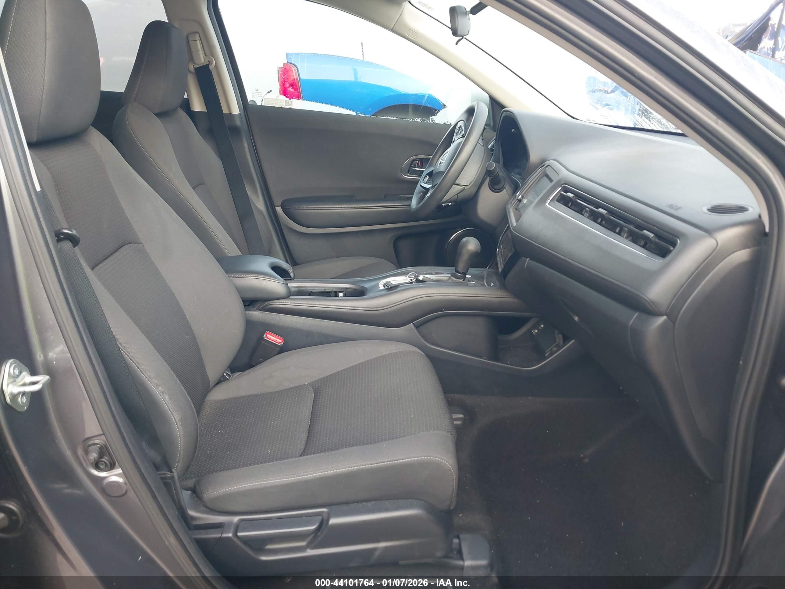 HONDA HR-V image 5