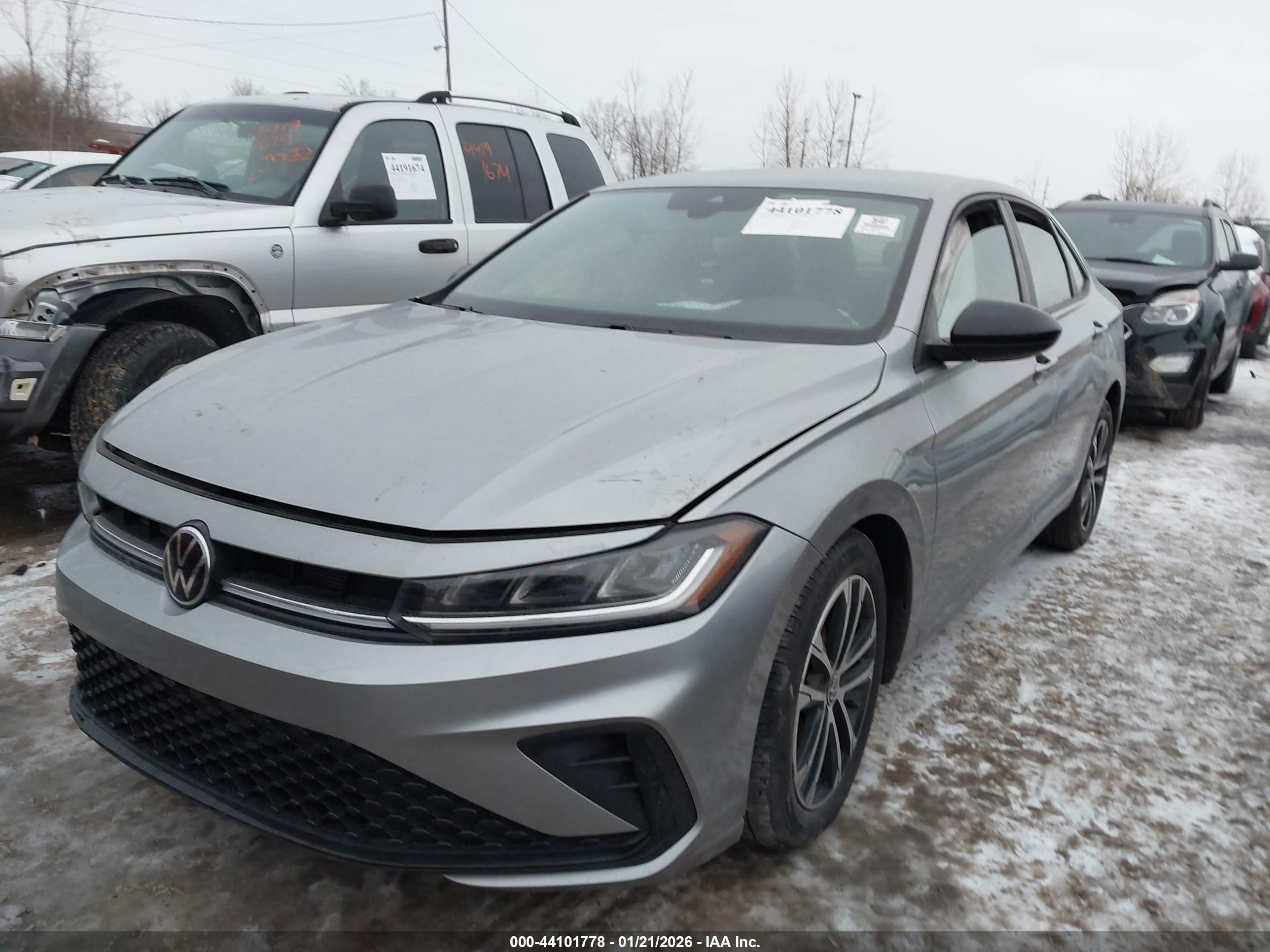 VOLKSWAGEN JETTA image 2