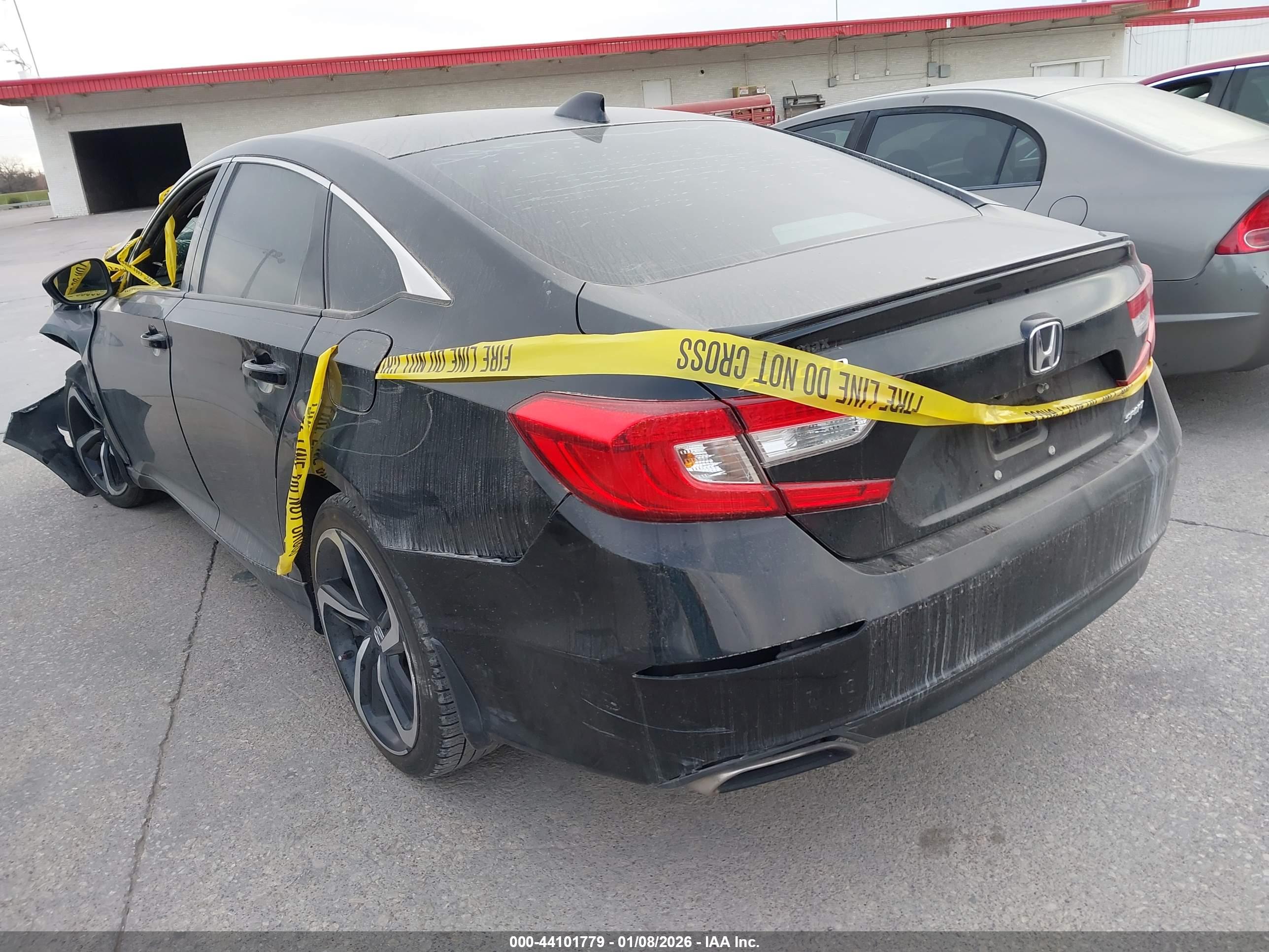 HONDA ACCORD image 3