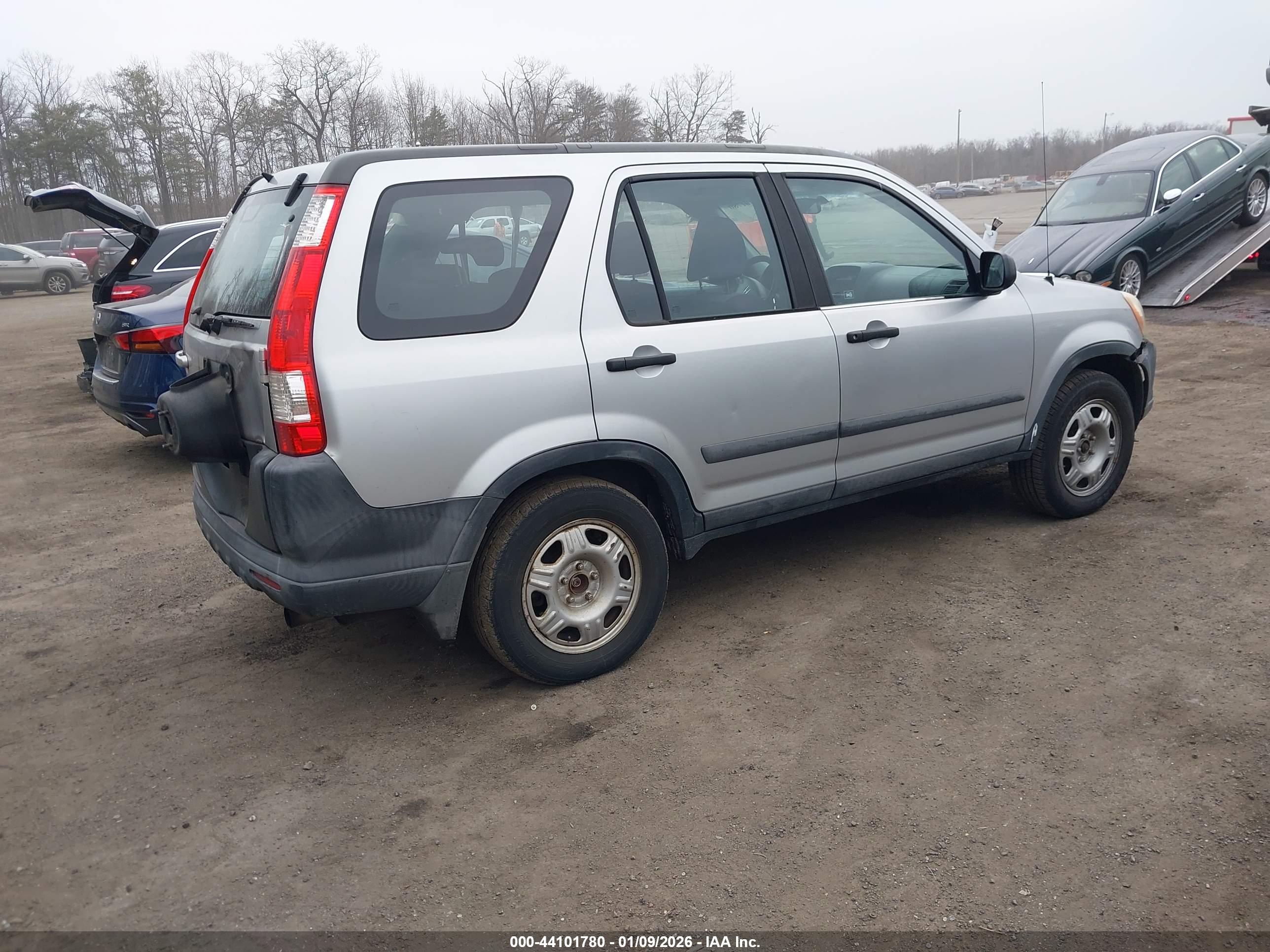 HONDA CR-V image 4