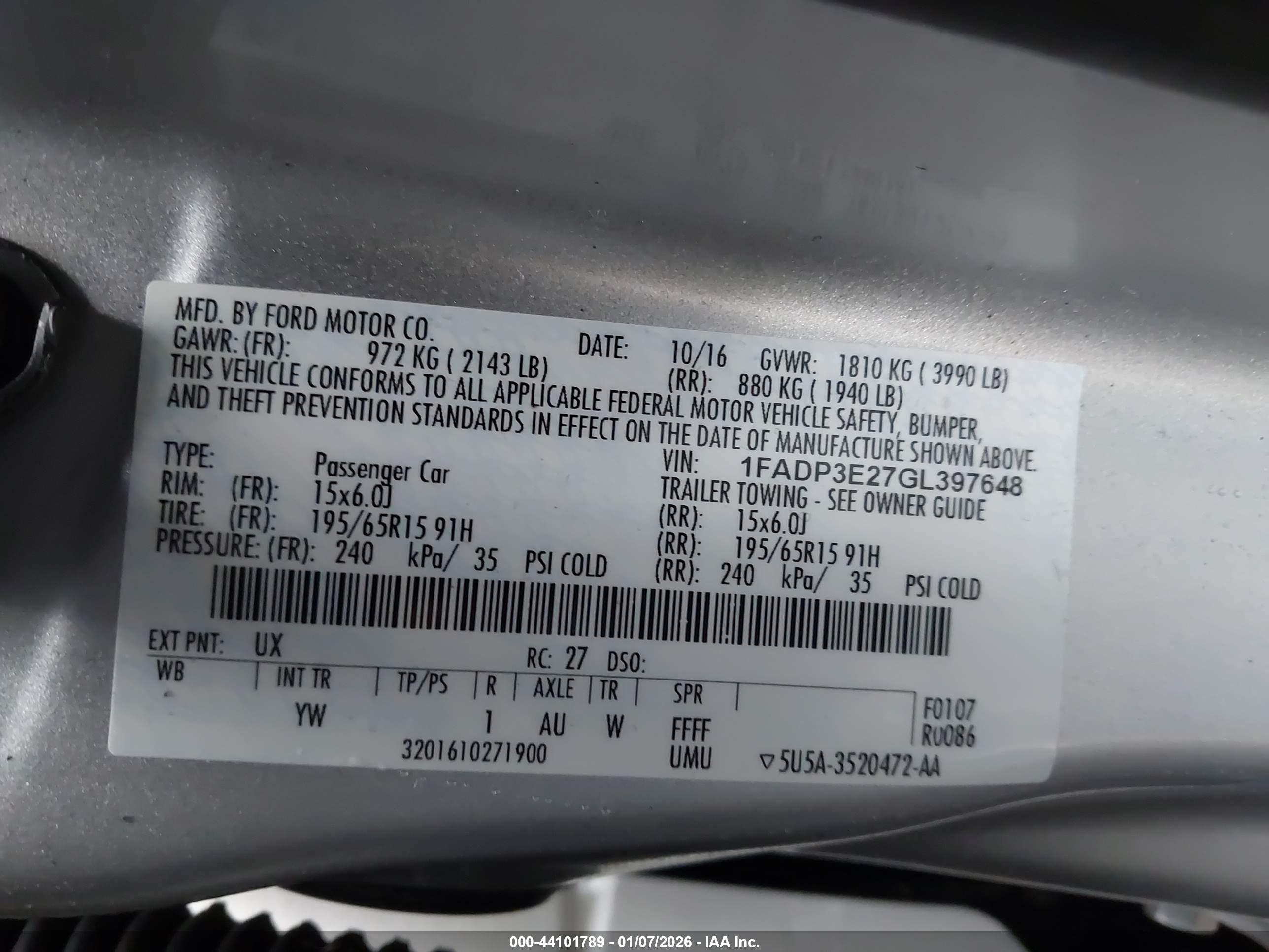 FORD FOCUS image 9