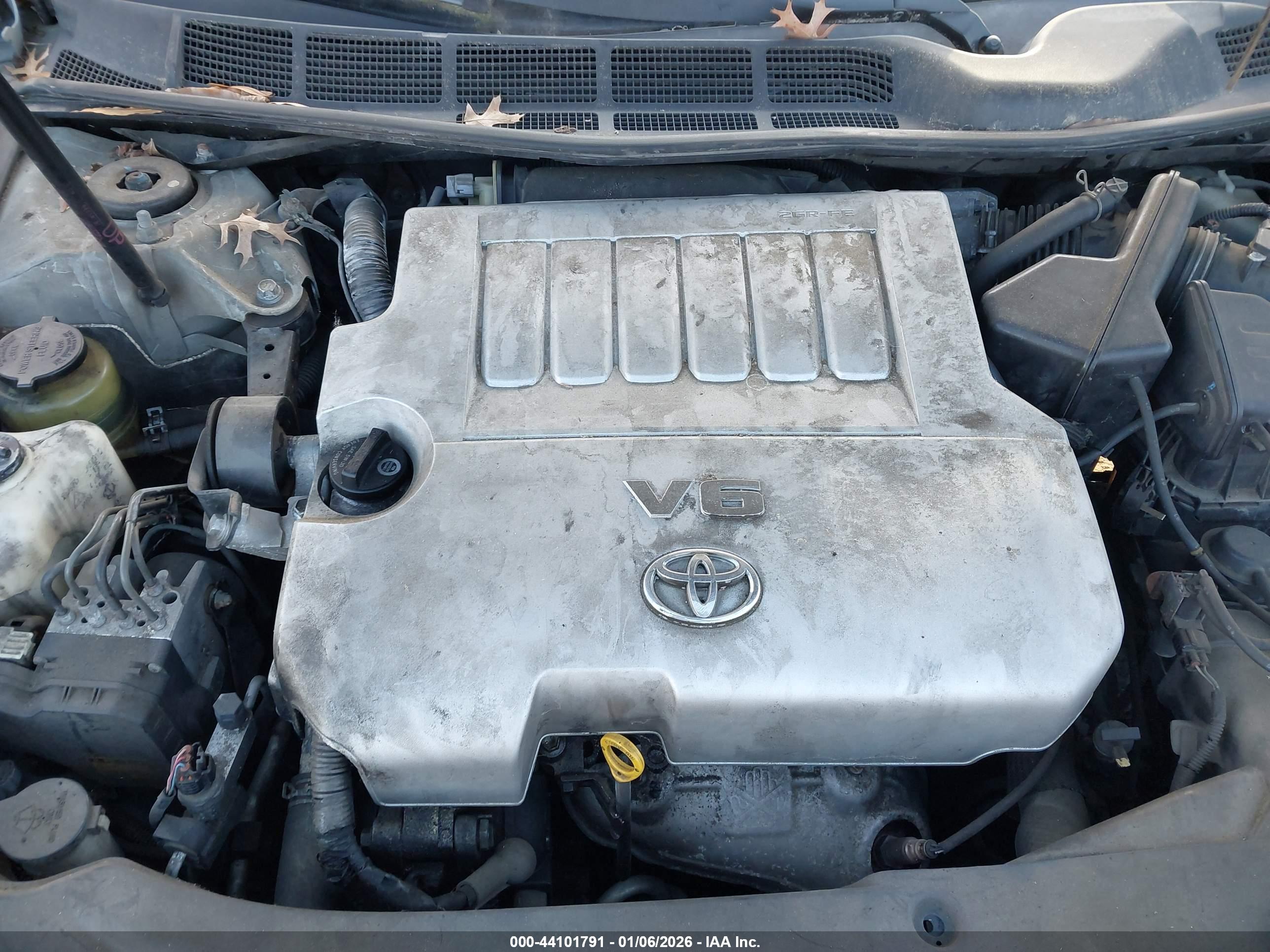TOYOTA AVALON image 10