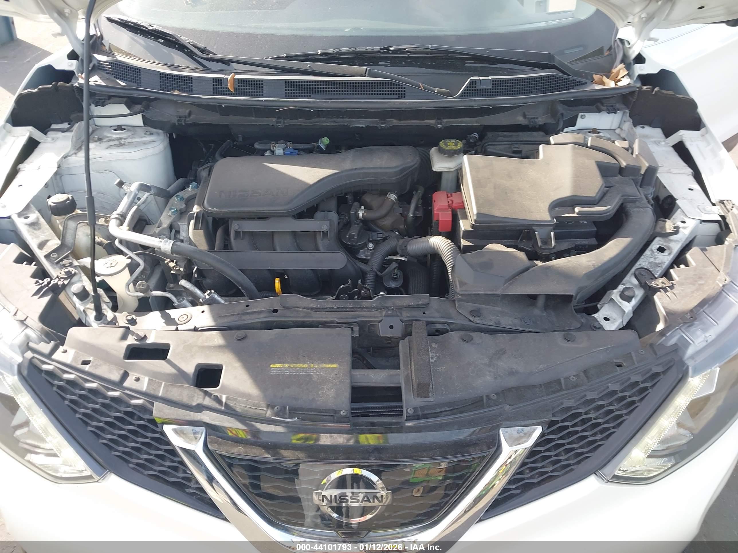 NISSAN ROGUE image 10