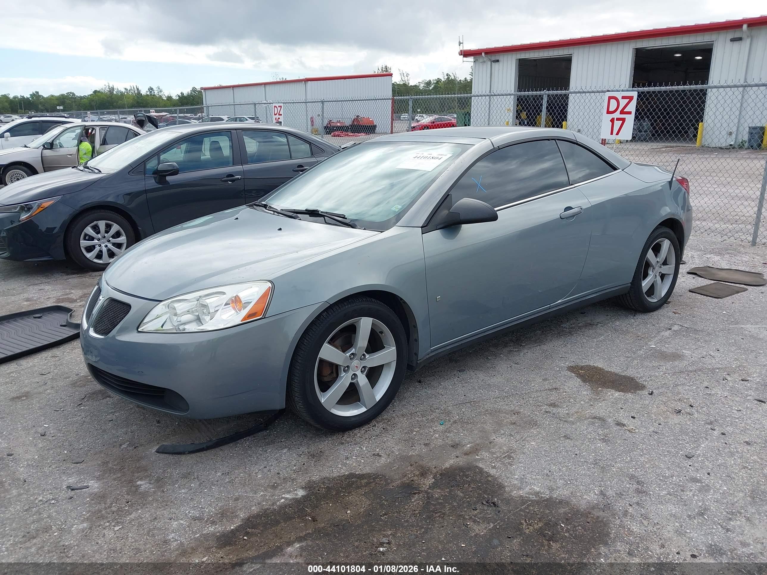 PONTIAC G6 image 2