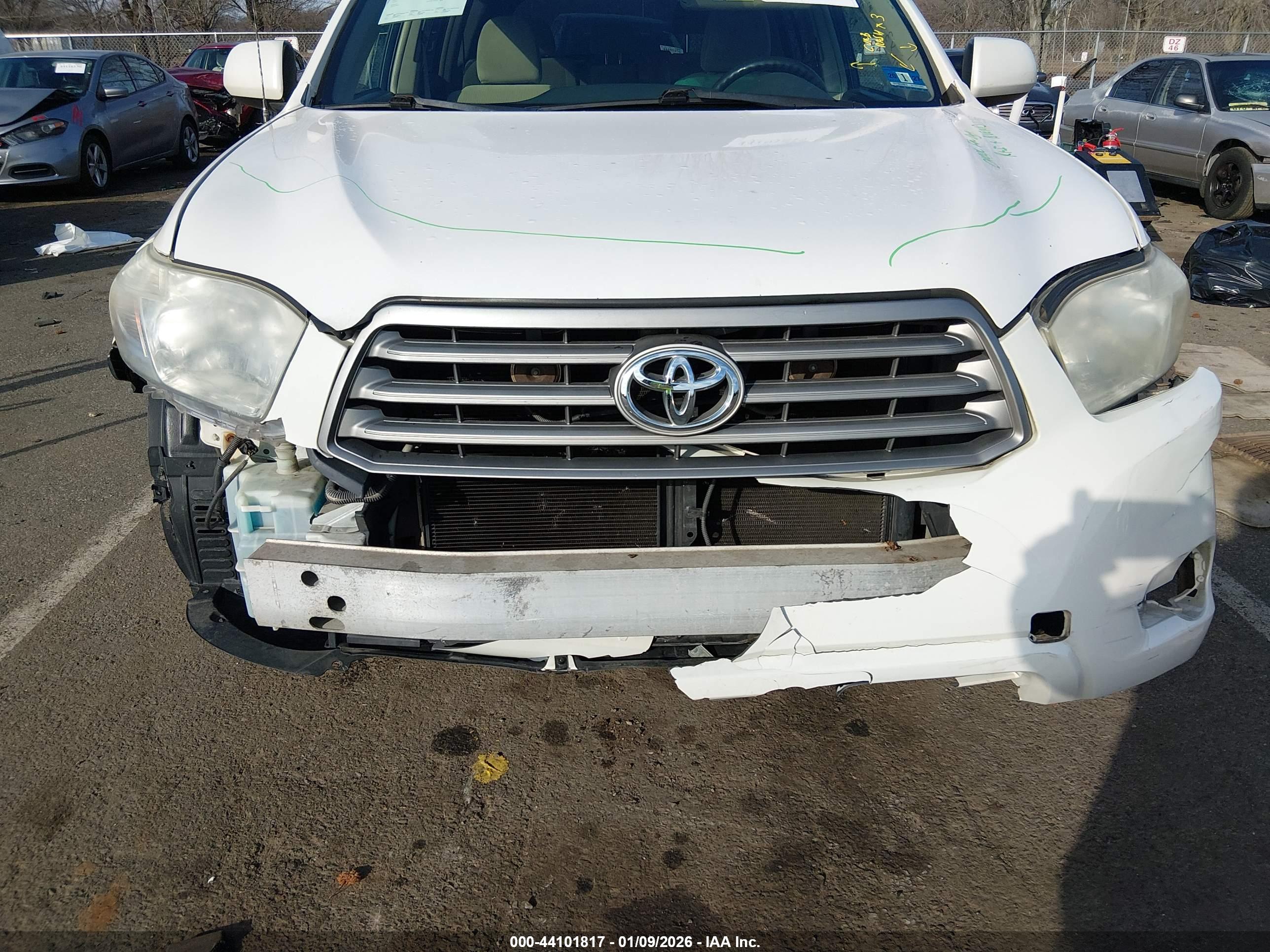 TOYOTA HIGHLANDER image 6