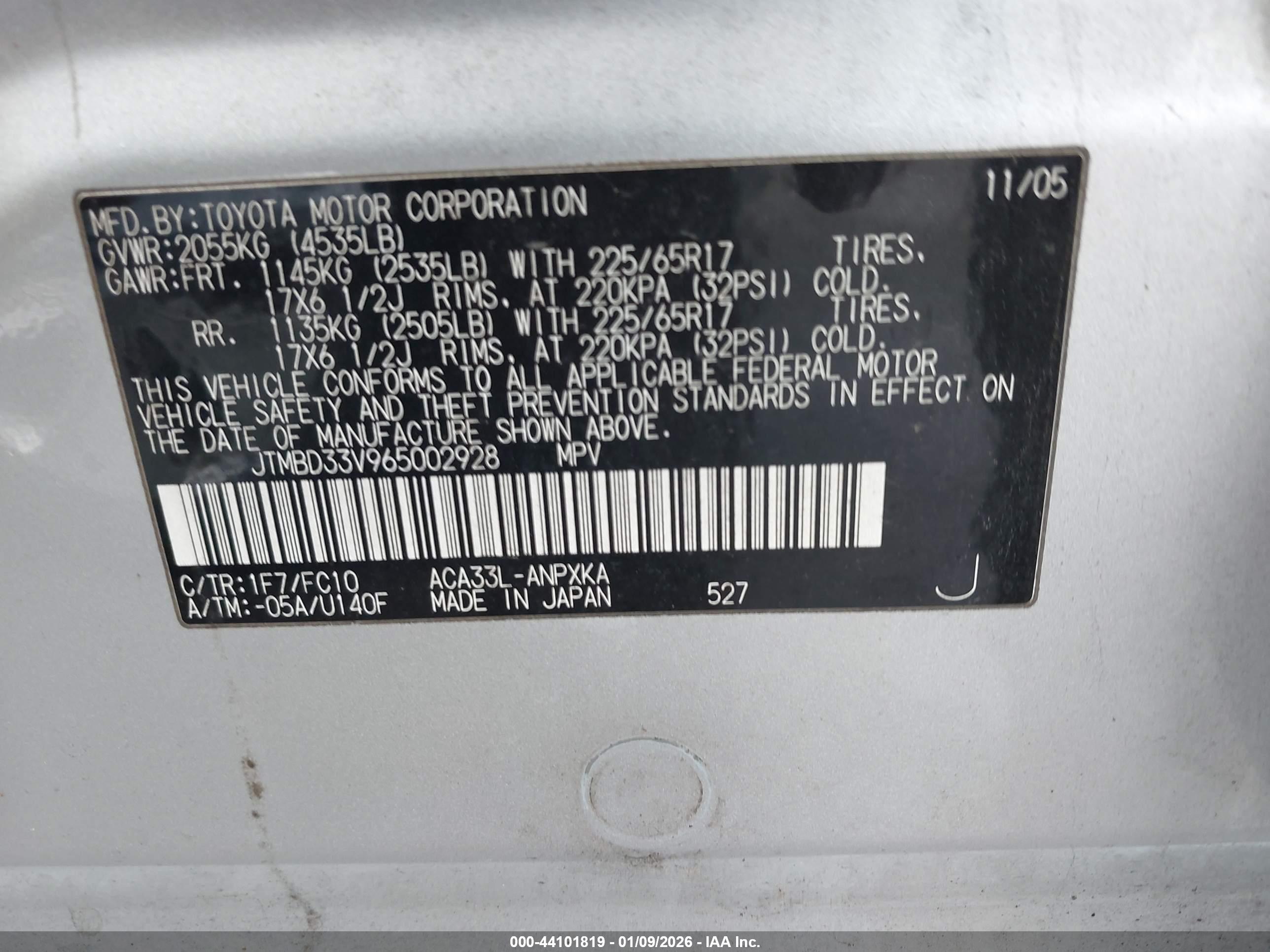 TOYOTA RAV4 image 9