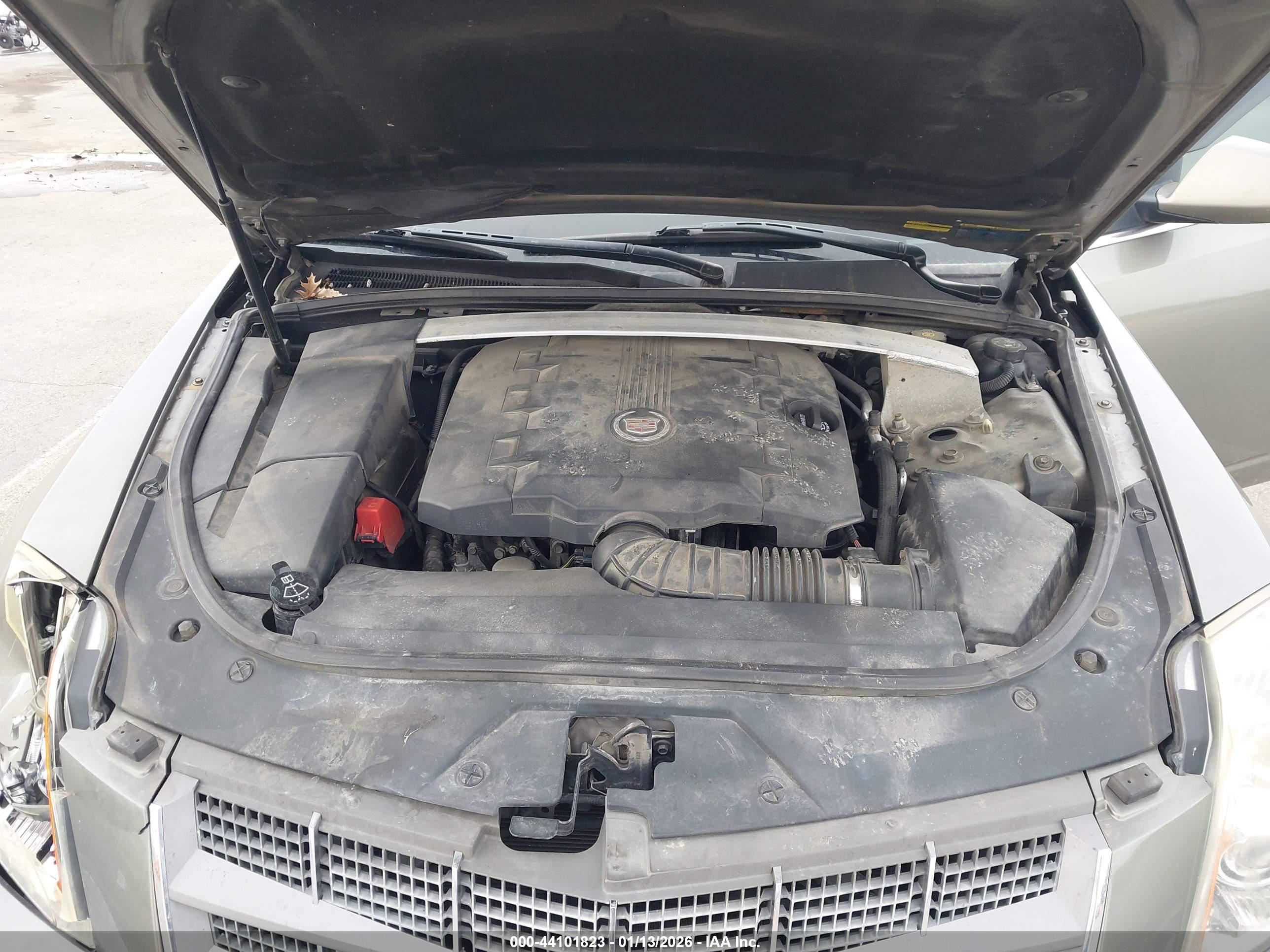 CADILLAC CTS image 10