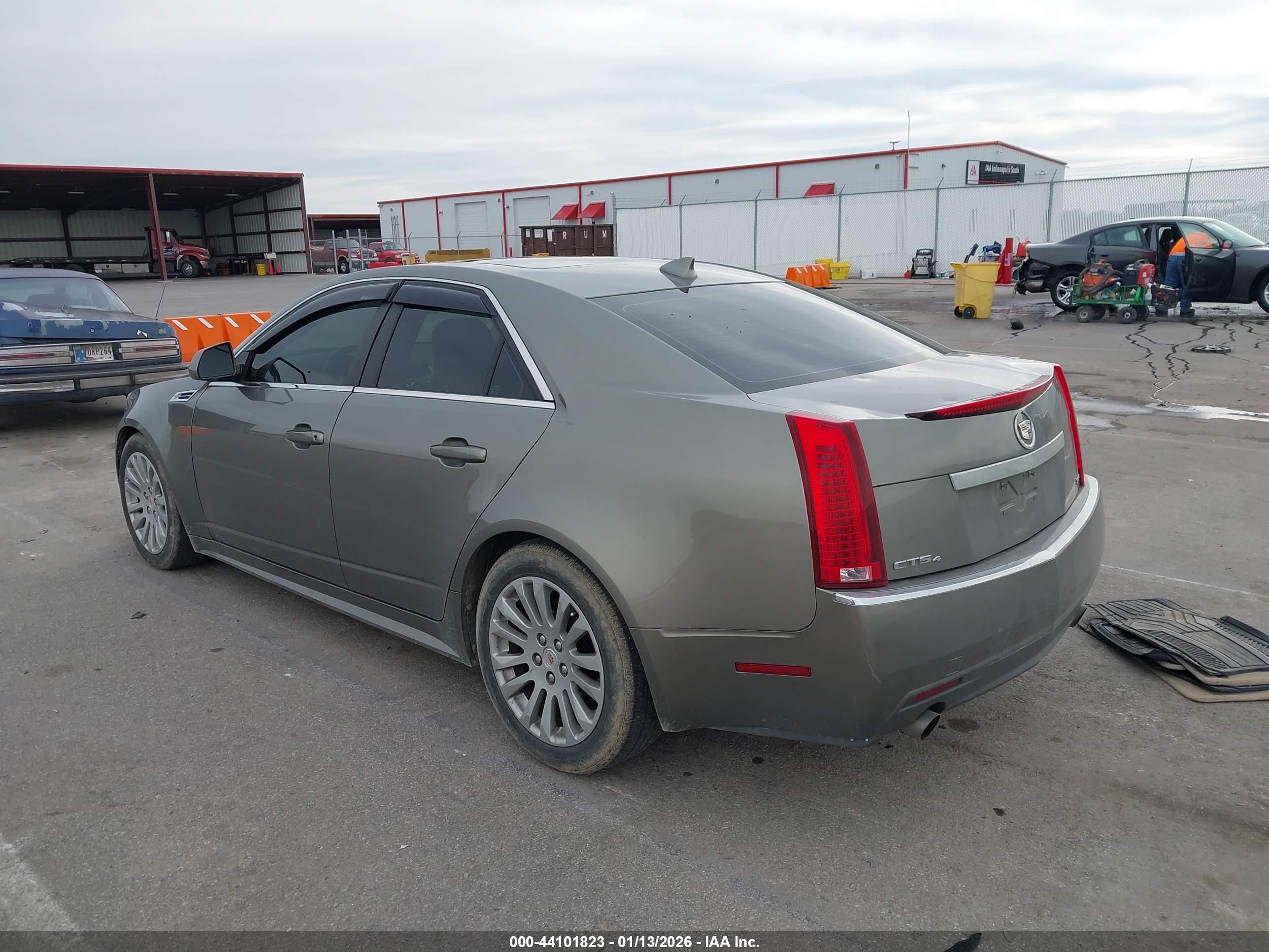 CADILLAC CTS image 3