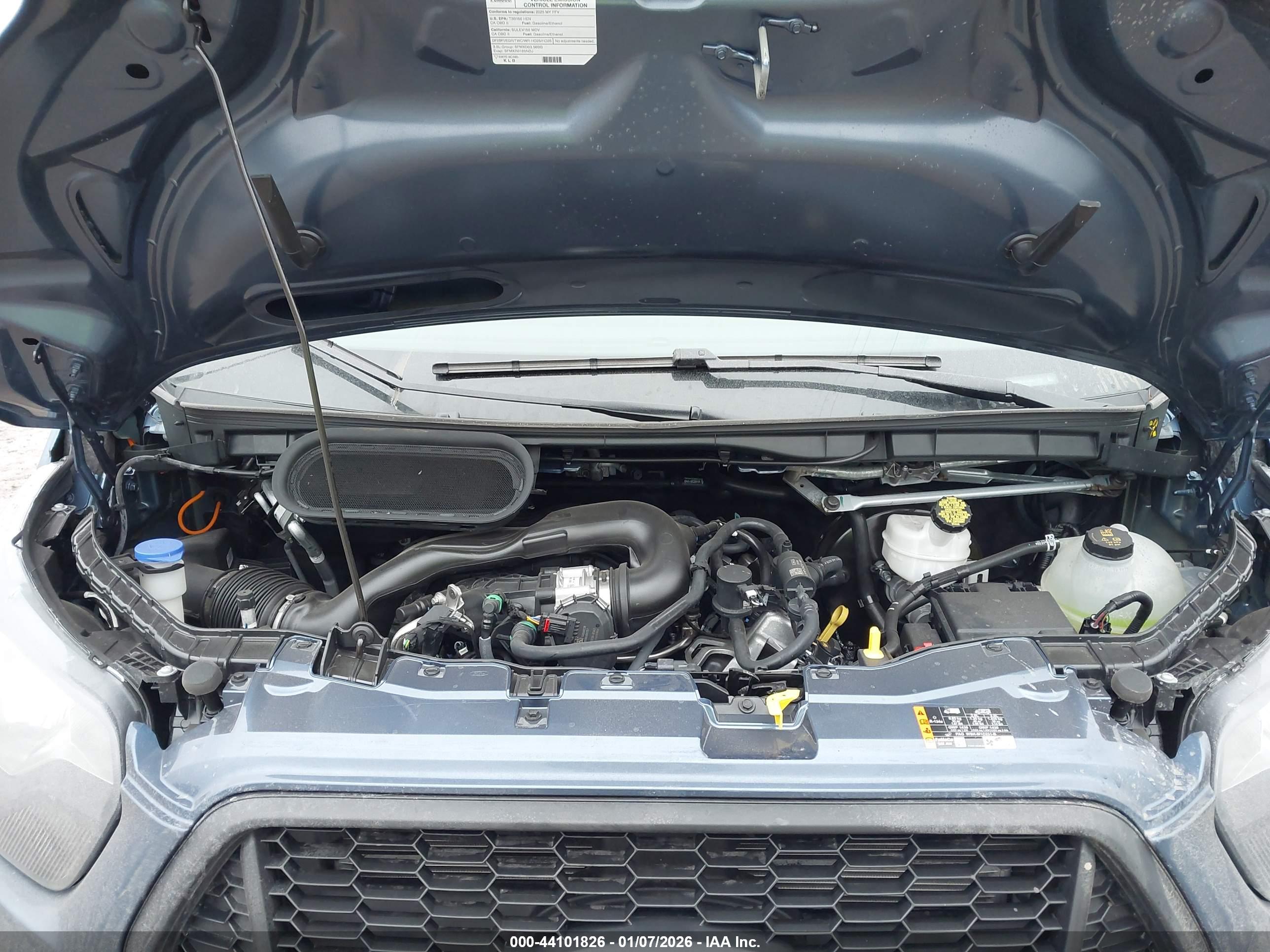 FORD TRANSIT-350 image 10