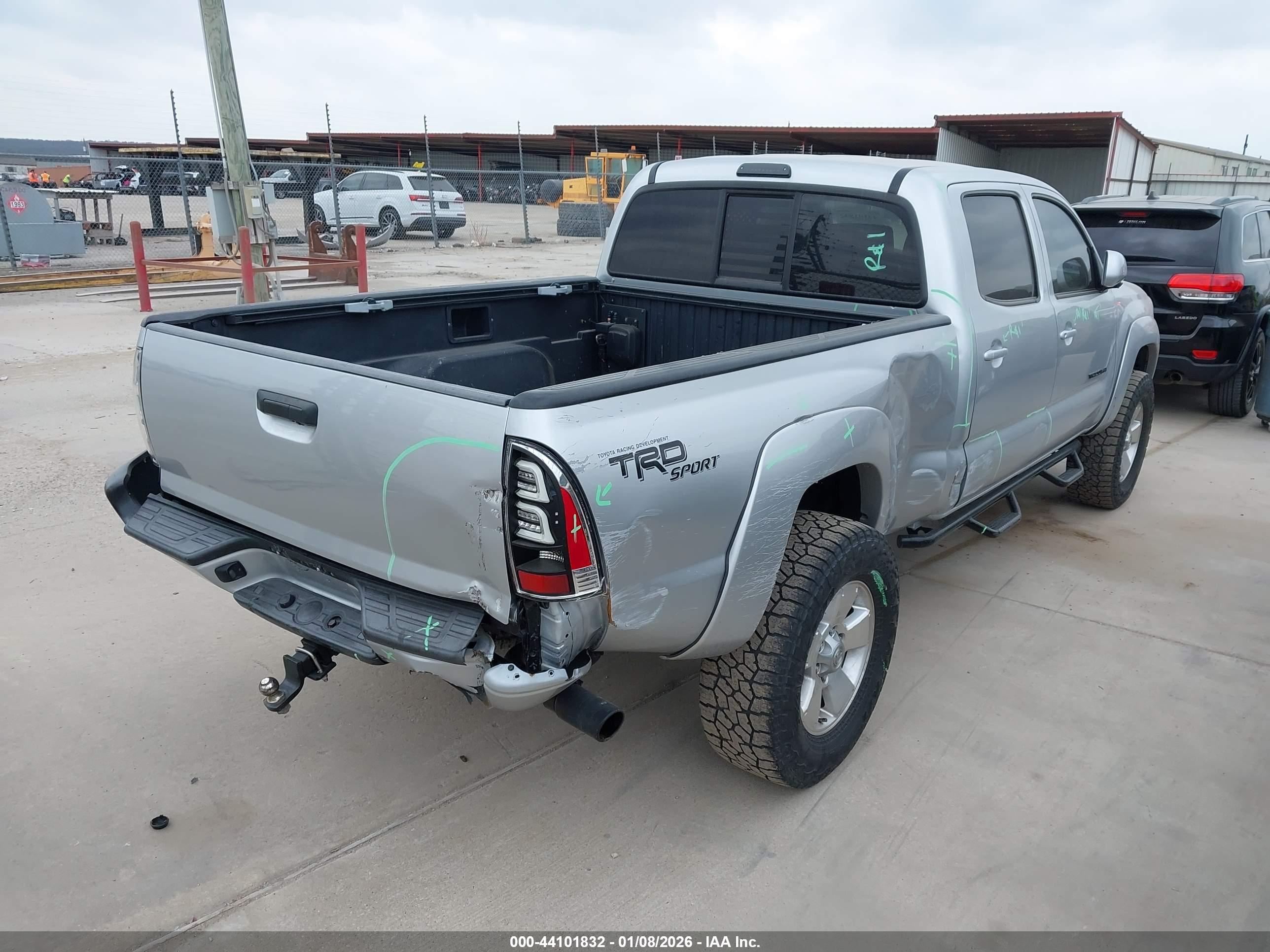 TOYOTA TACOMA image 4