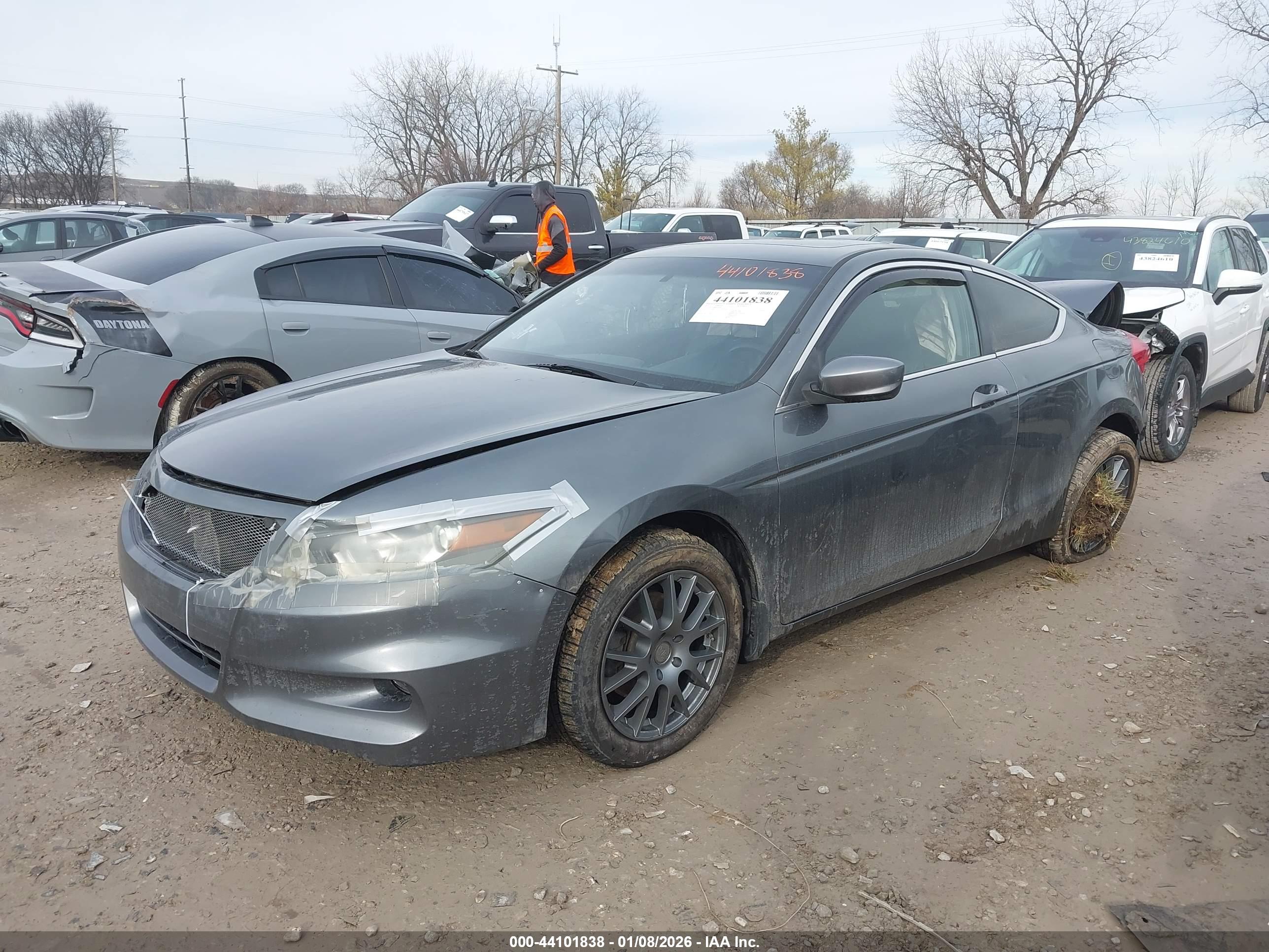 HONDA ACCORD image 2