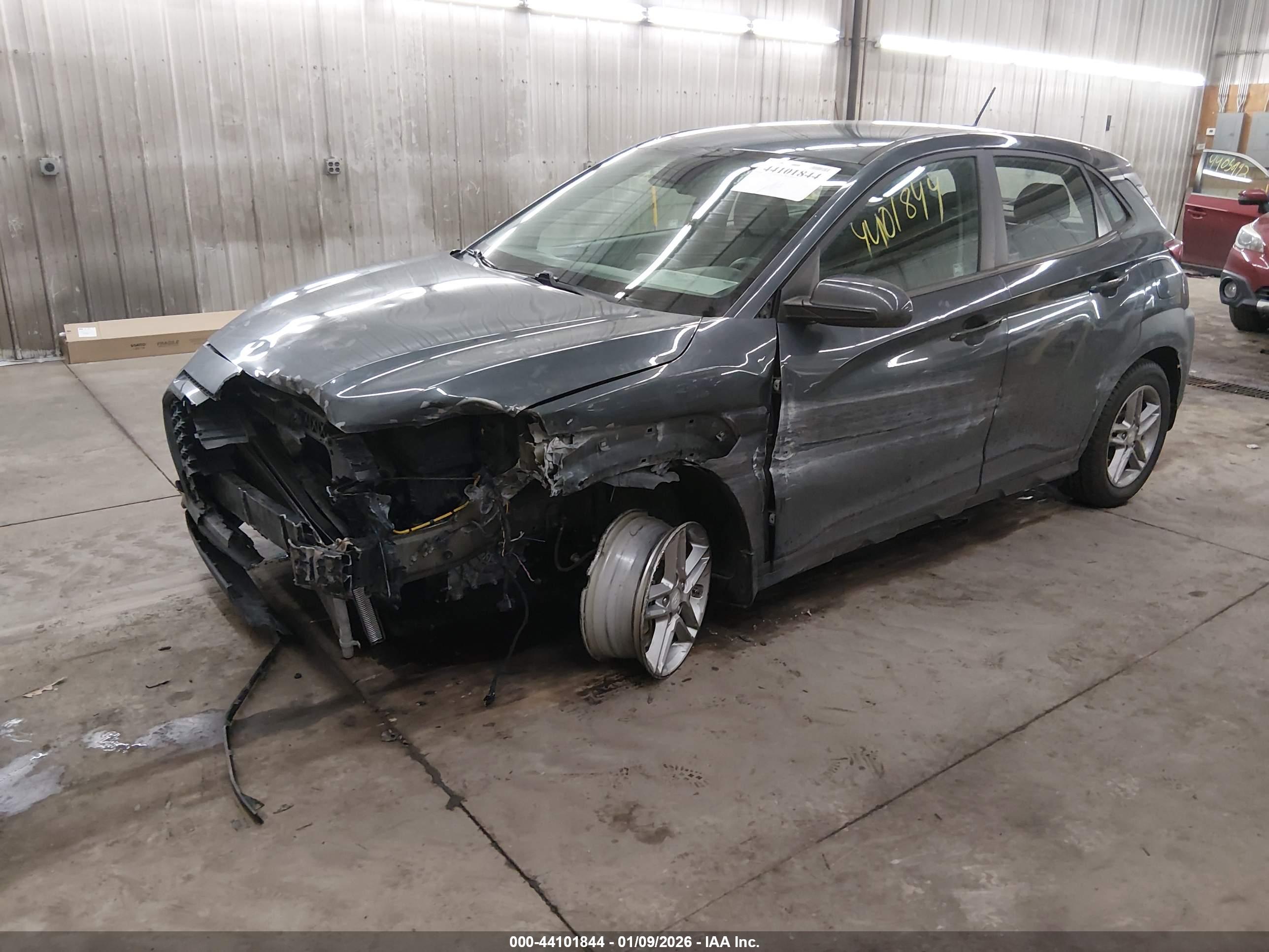 HYUNDAI KONA image 2
