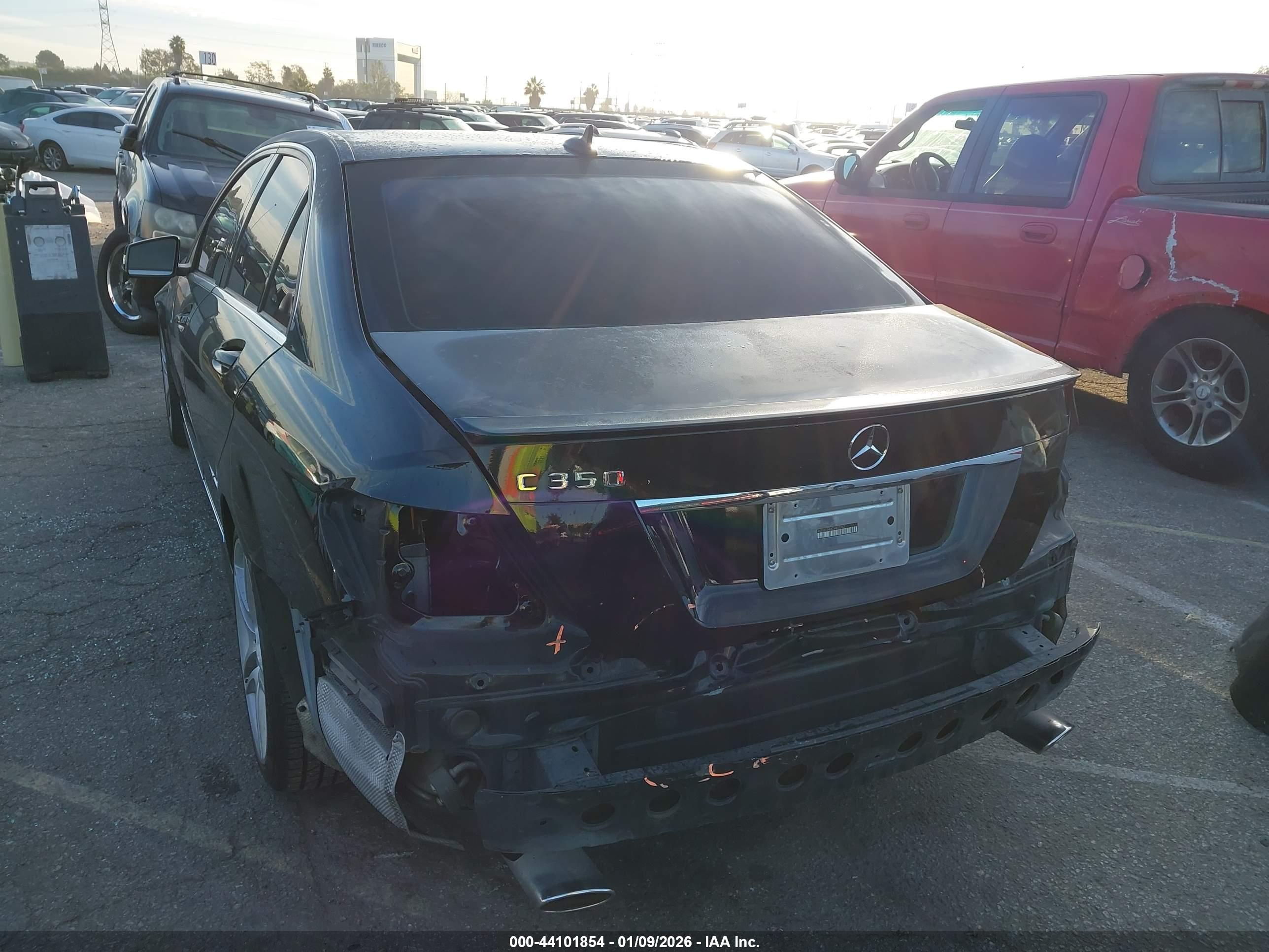 MERCEDES-BENZ C image 6