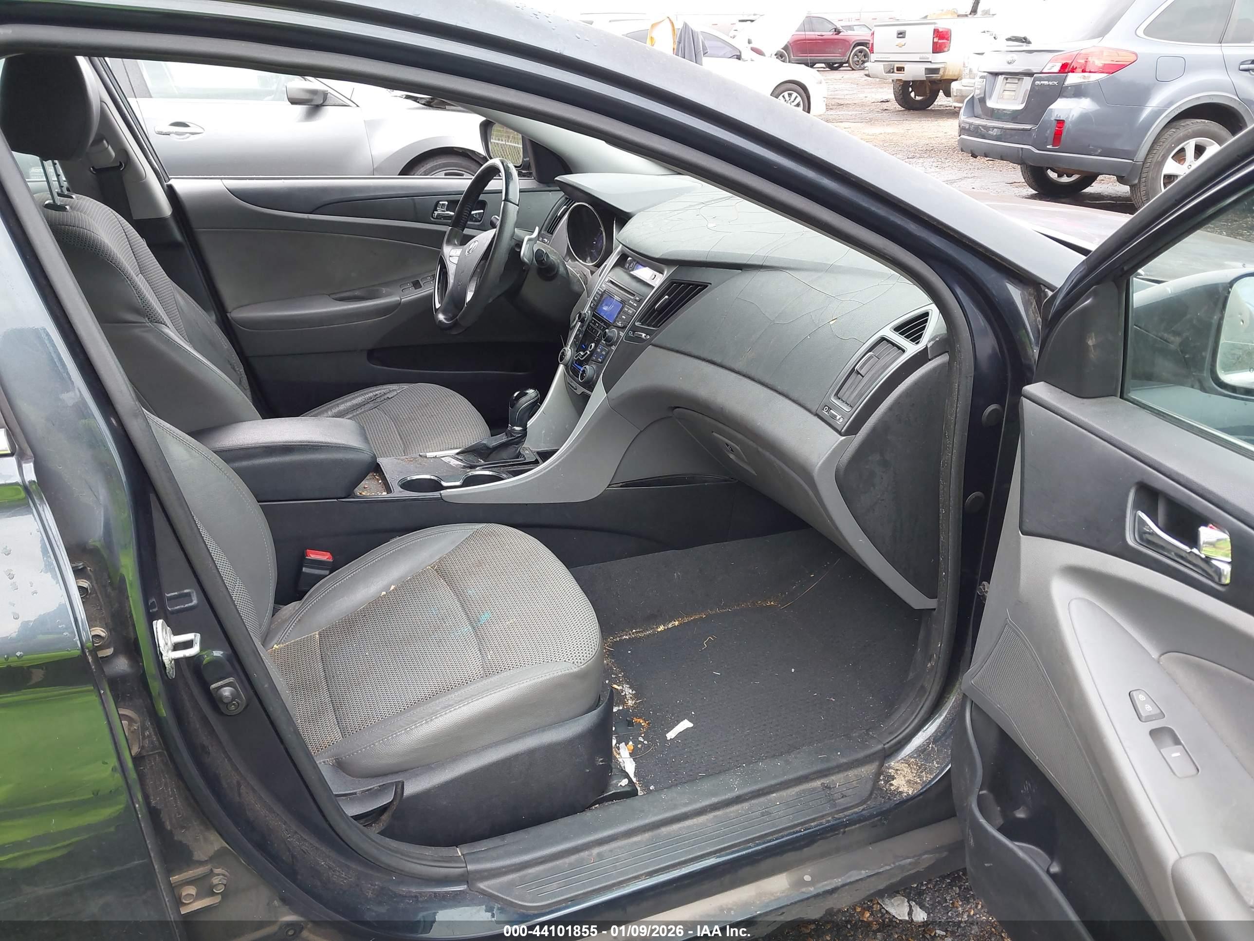 HYUNDAI SONATA image 5