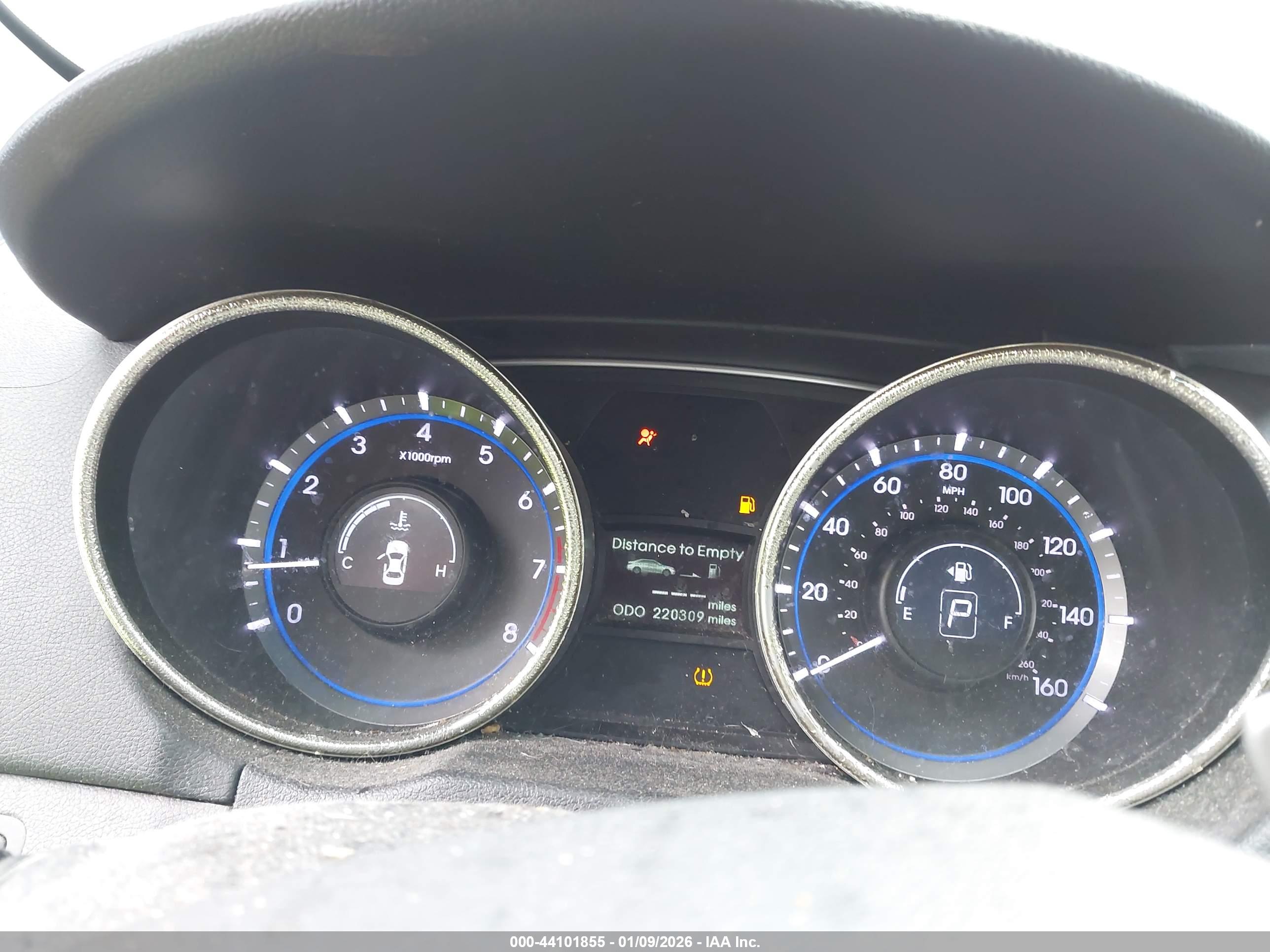 HYUNDAI SONATA image 7