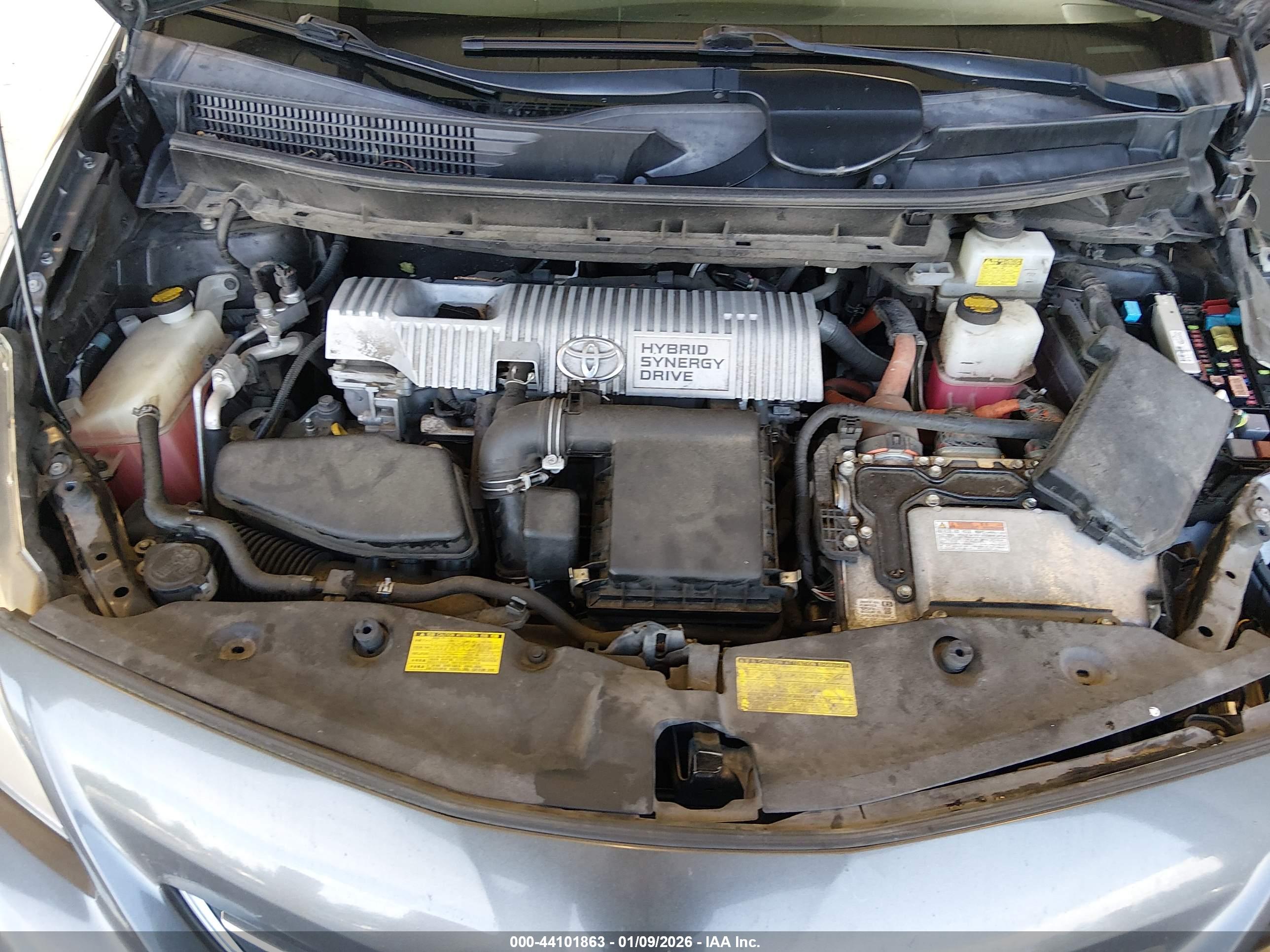 TOYOTA PRIUS image 10