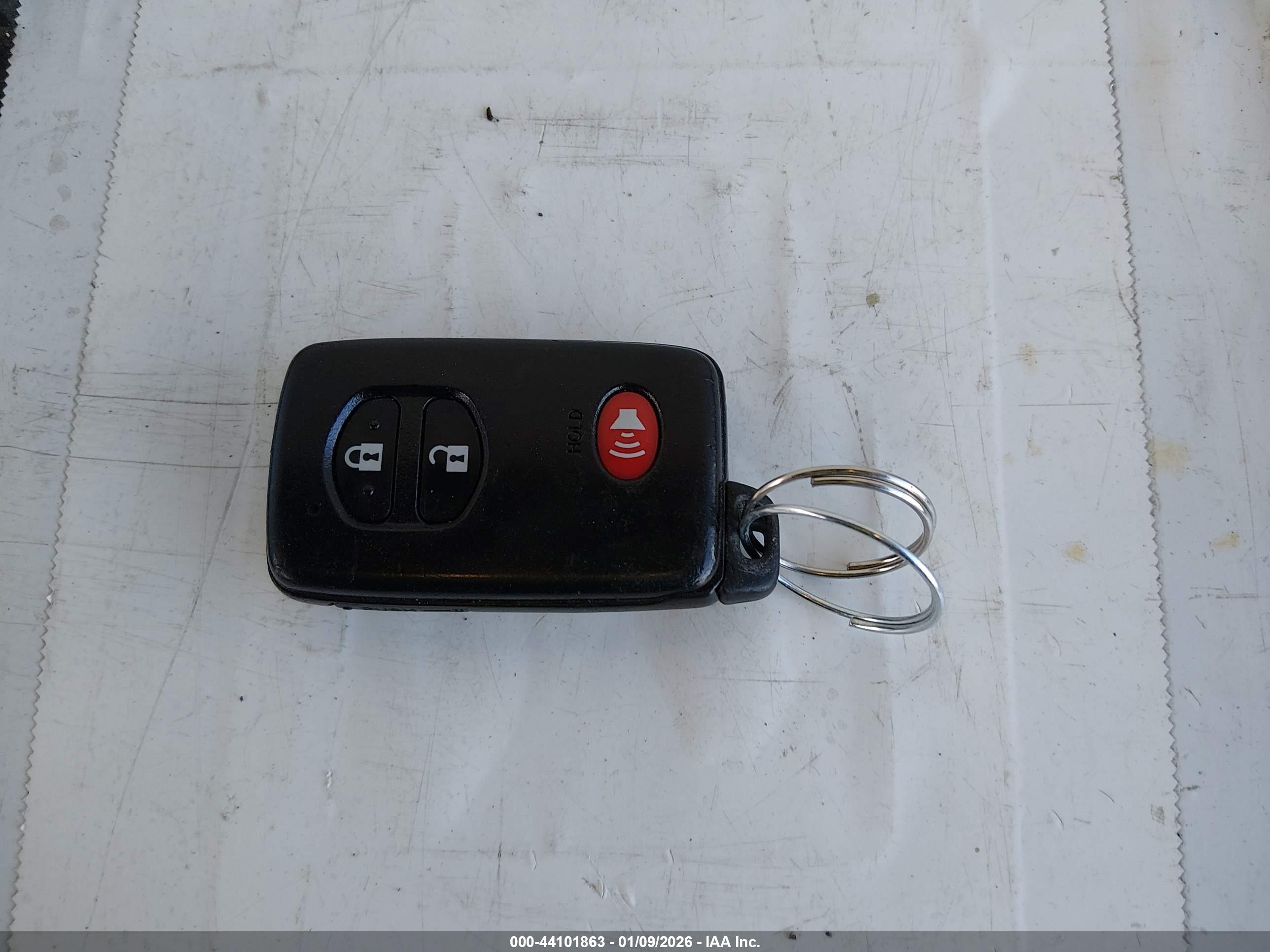 TOYOTA PRIUS image 11
