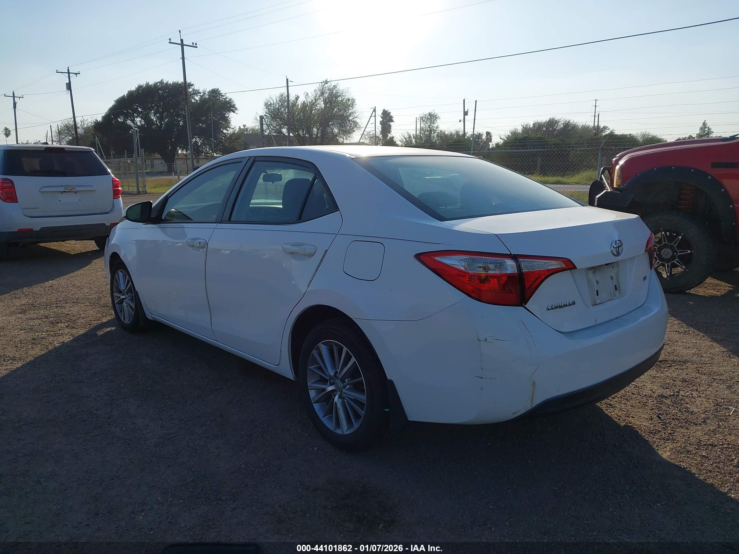 TOYOTA COROLLA image 3