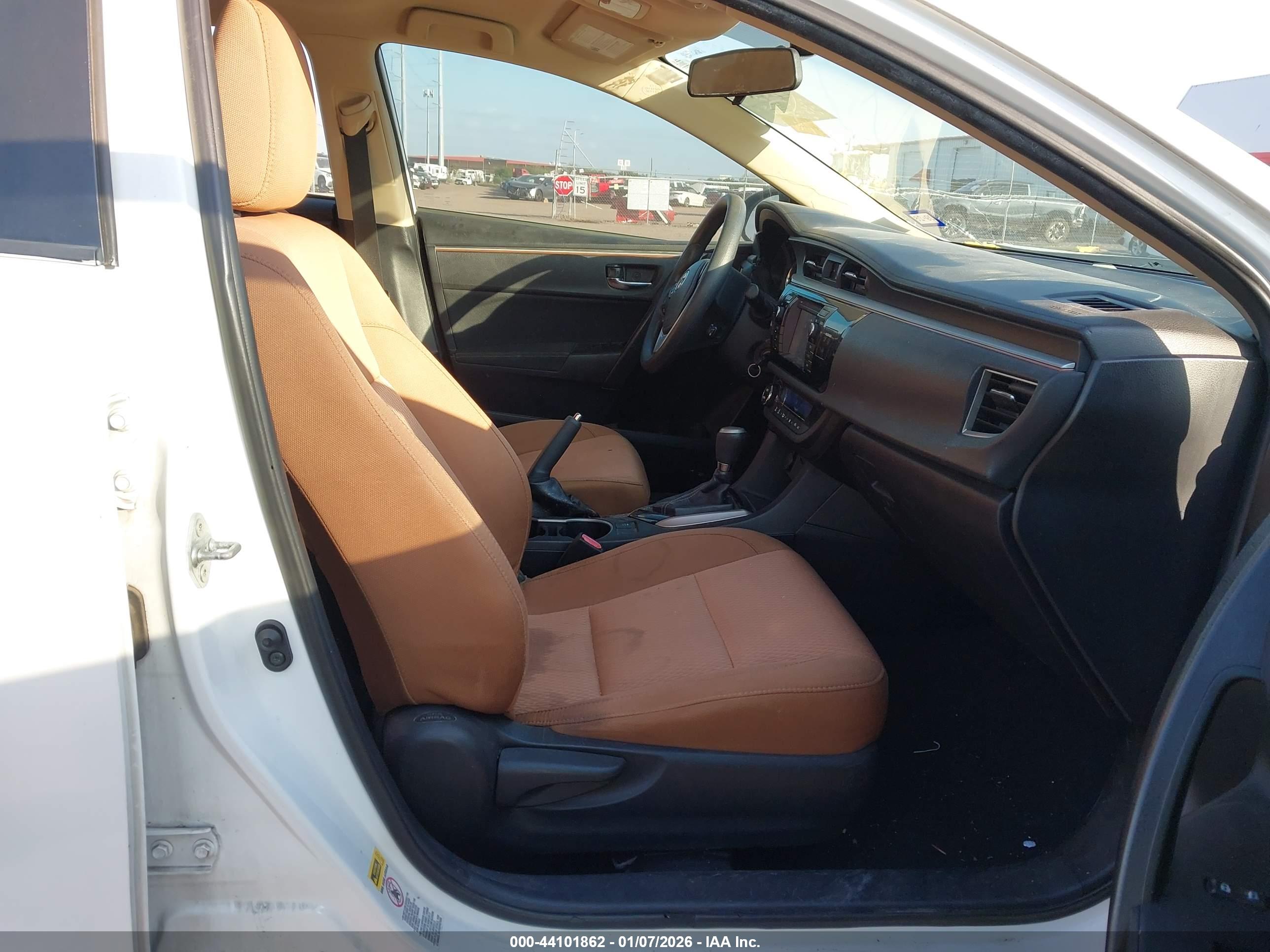 TOYOTA COROLLA image 5