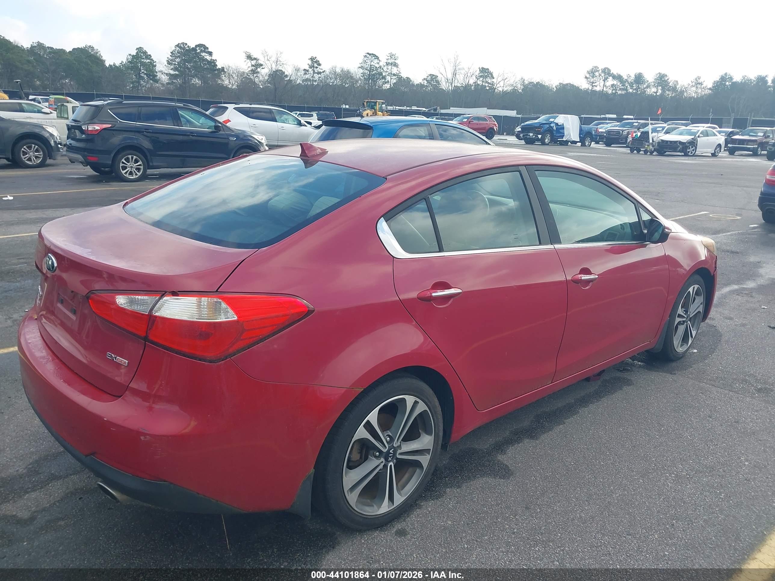 KIA FORTE image 4