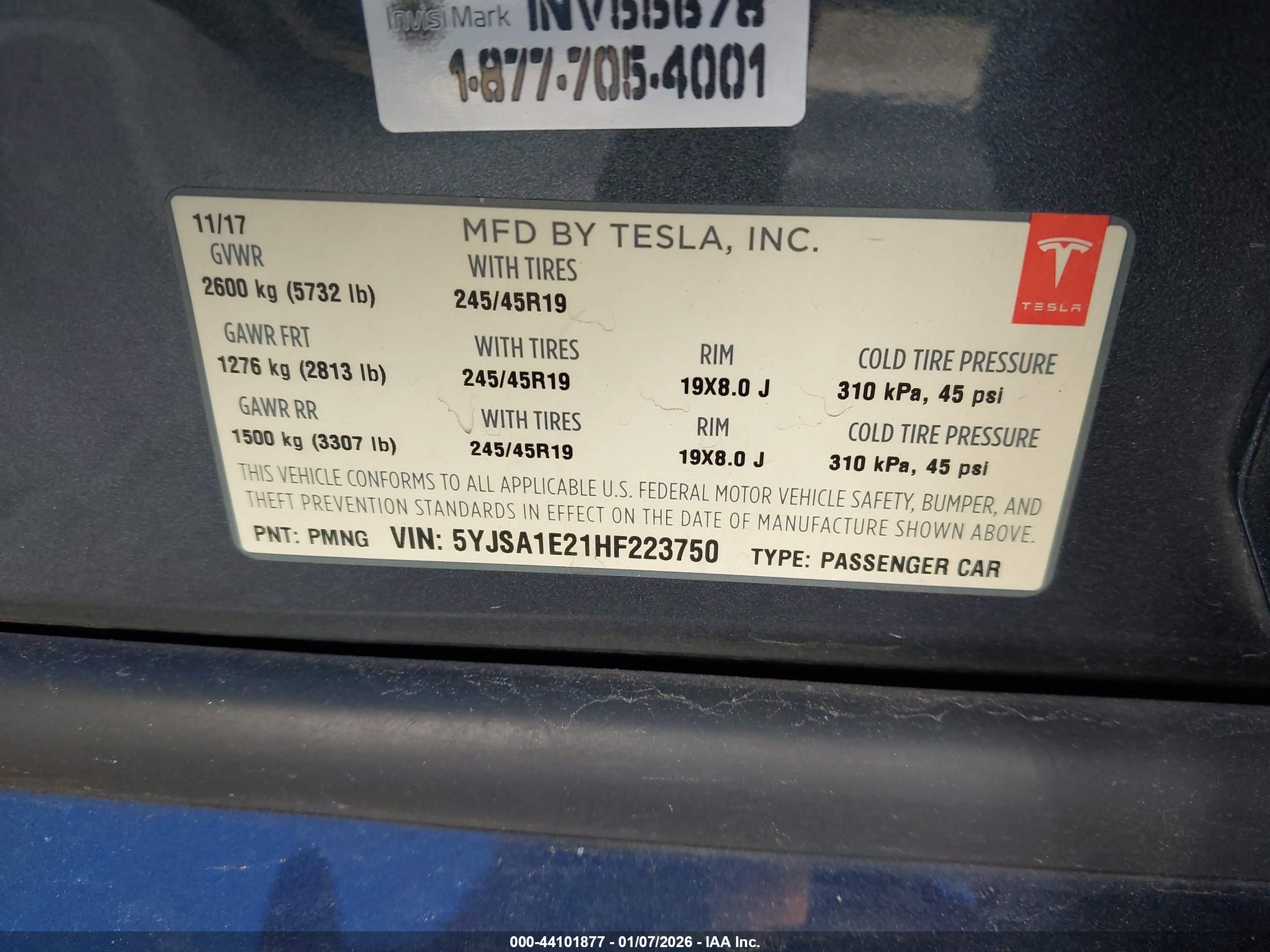 TESLA MODEL image 9