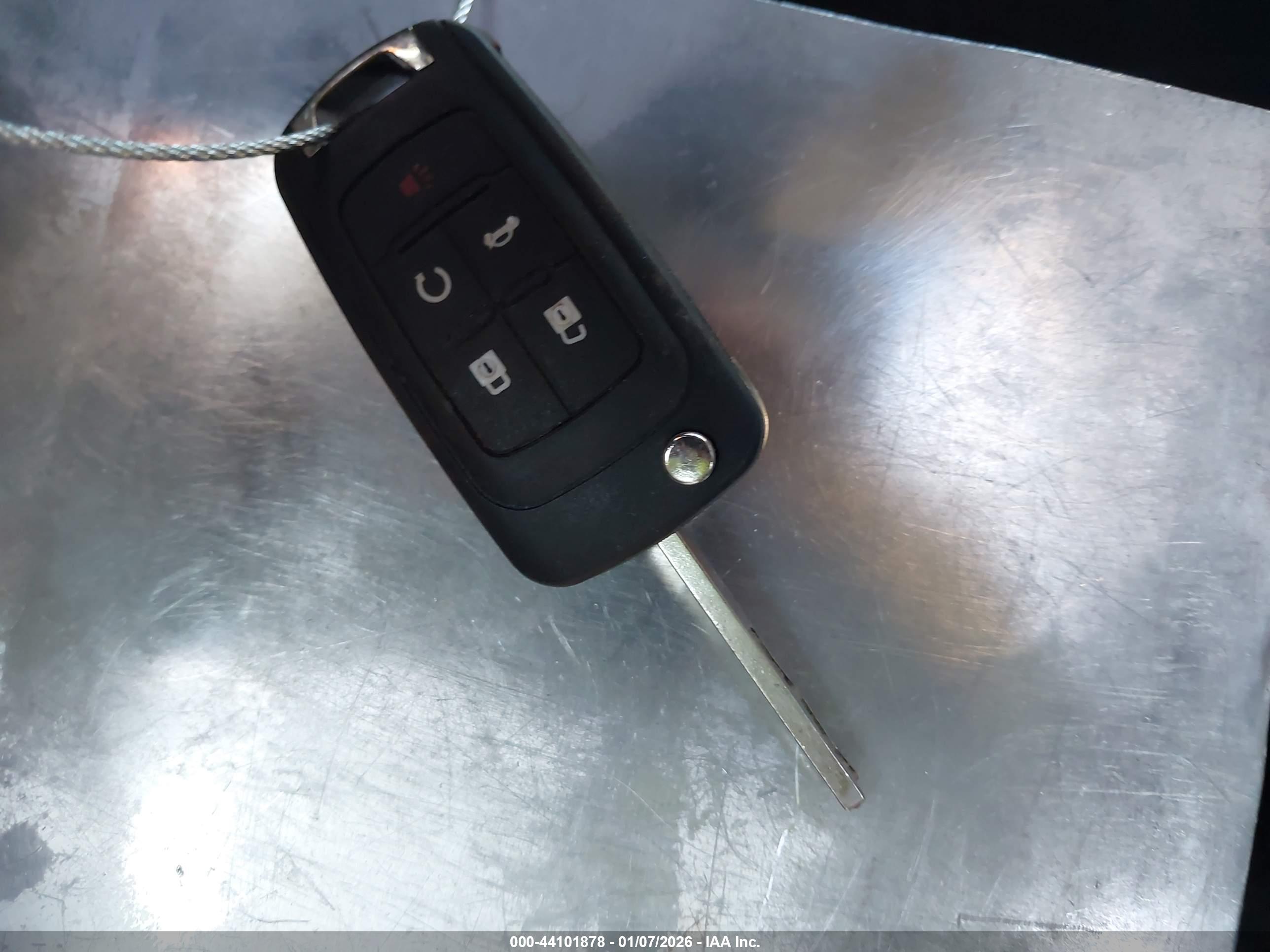 CHEVROLET EQUINOX image 11