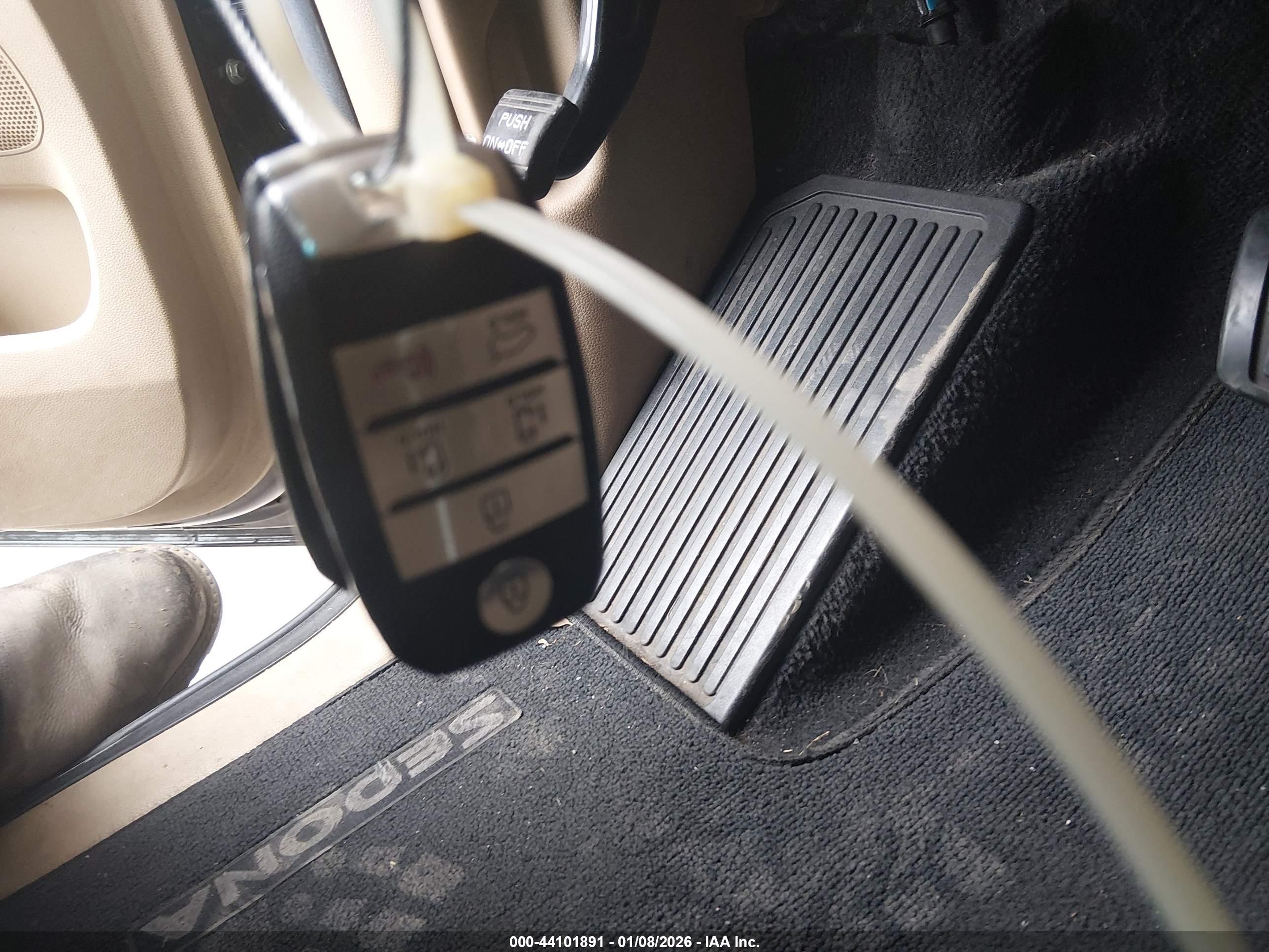 KIA SEDONA image 11