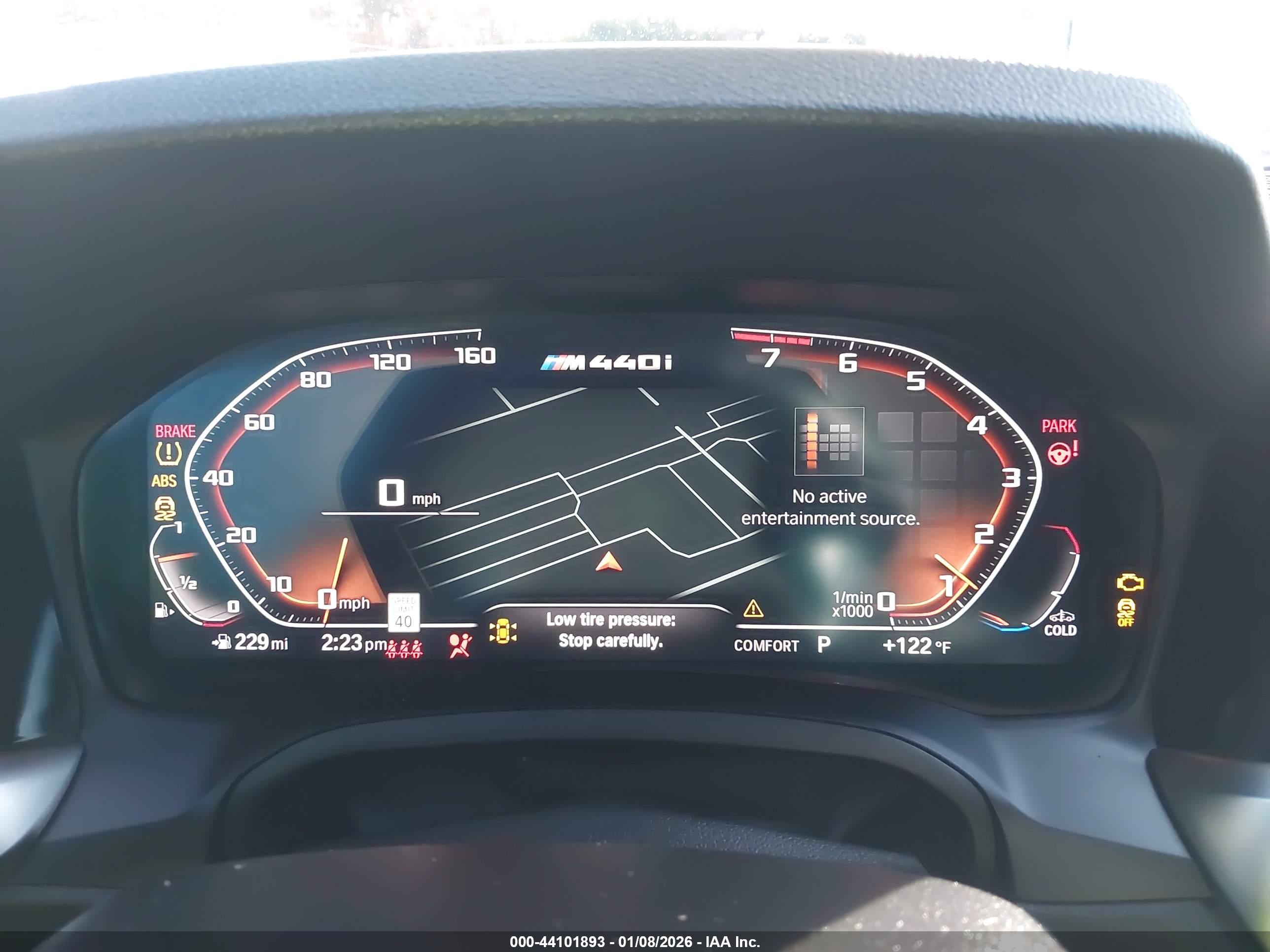 BMW M440I image 7