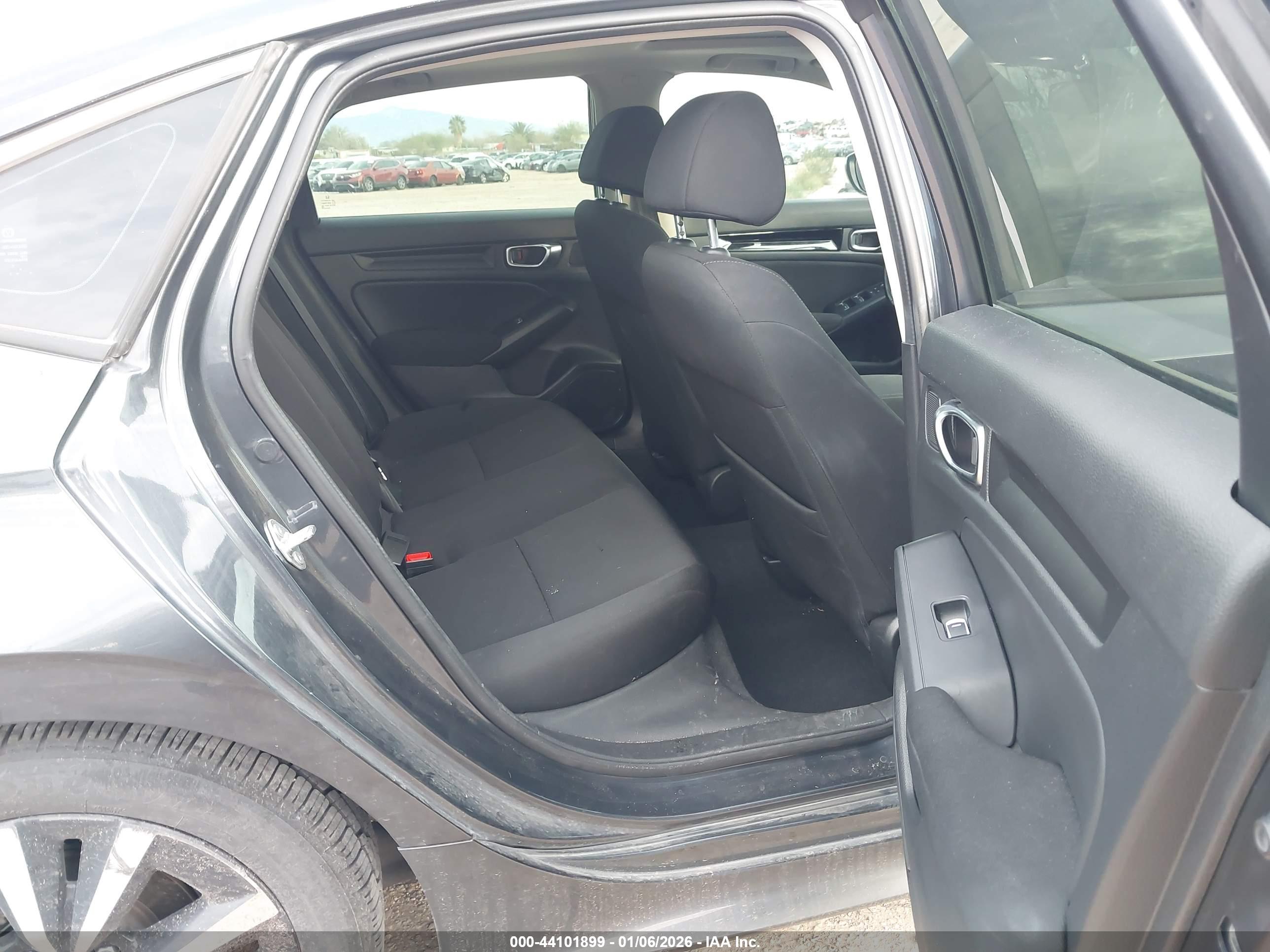 HONDA CIVIC image 8