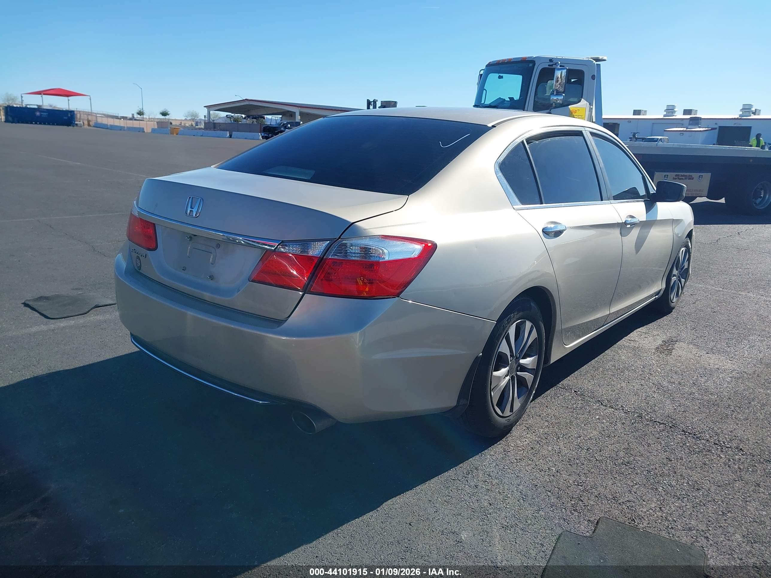 HONDA ACCORD image 4
