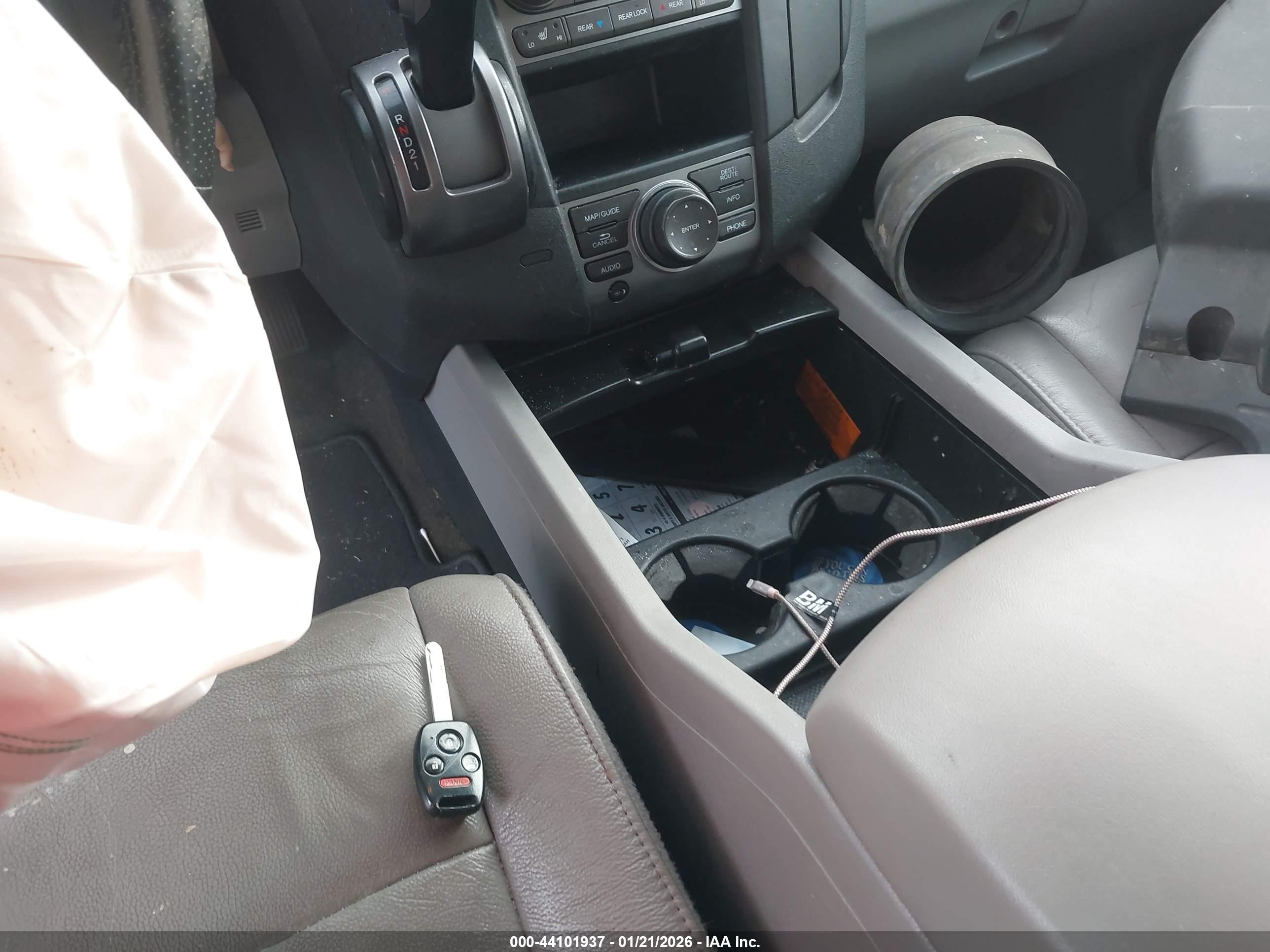HONDA PILOT image 11