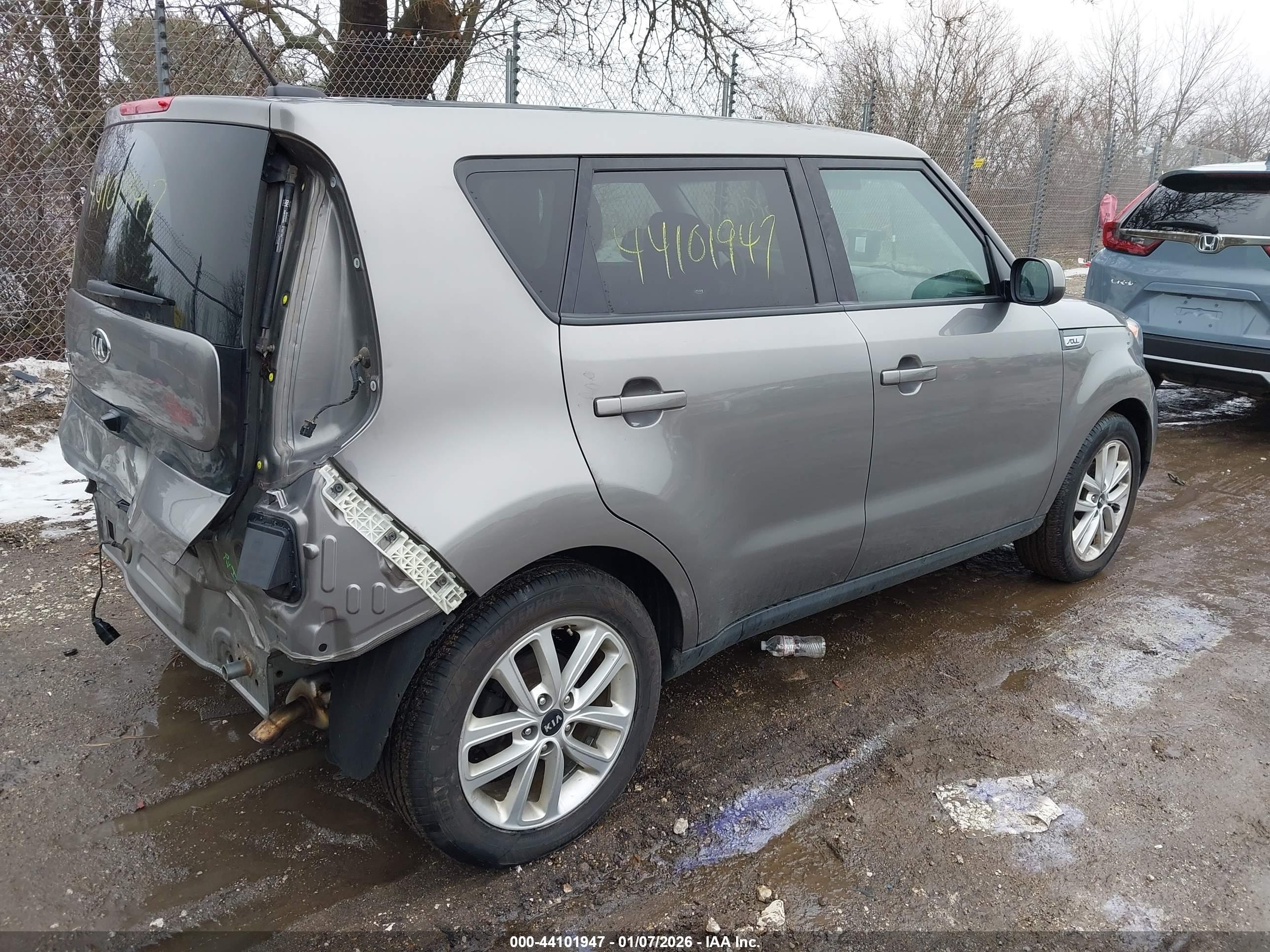 KIA SOUL image 4