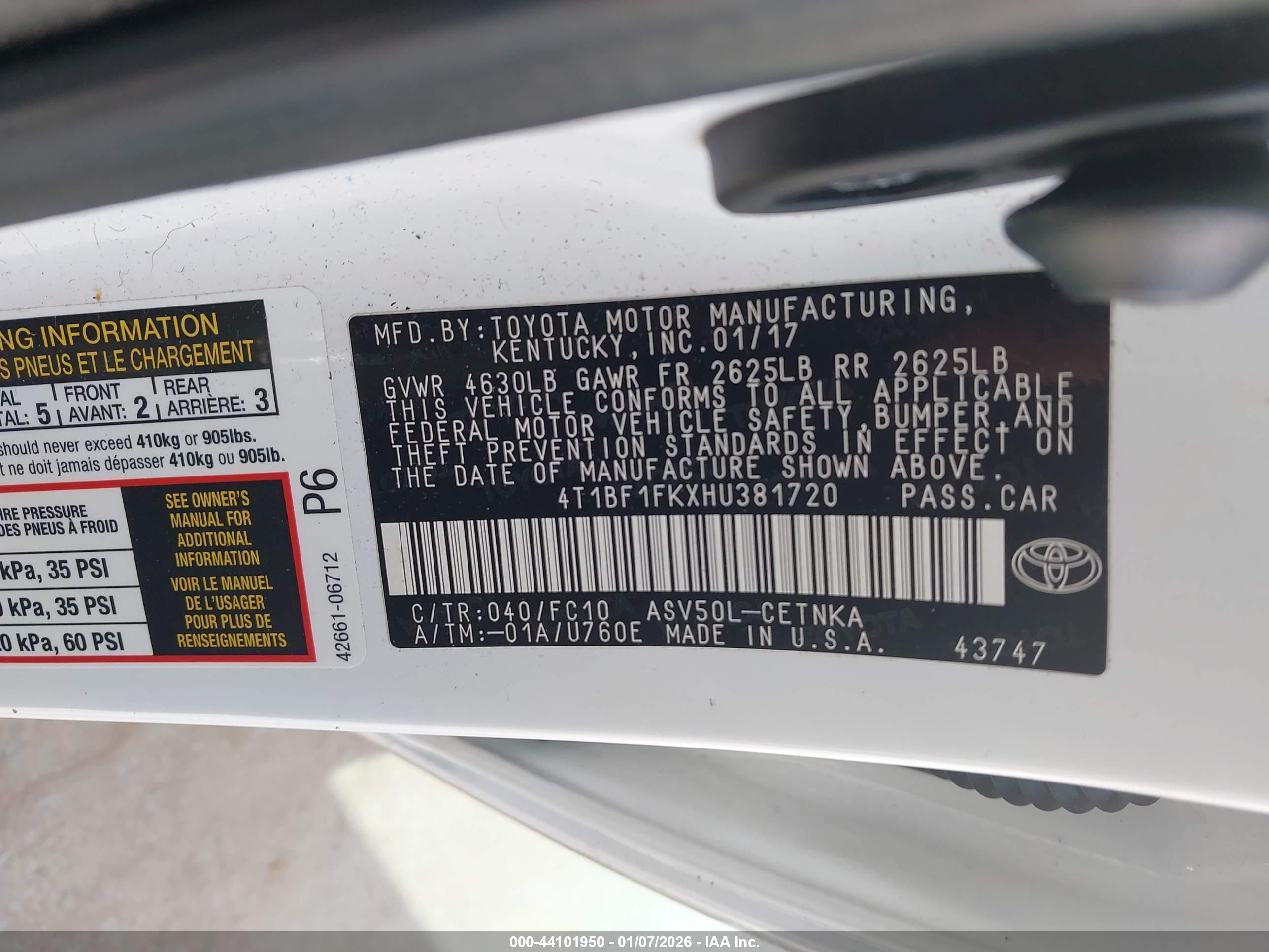 TOYOTA CAMRY image 9