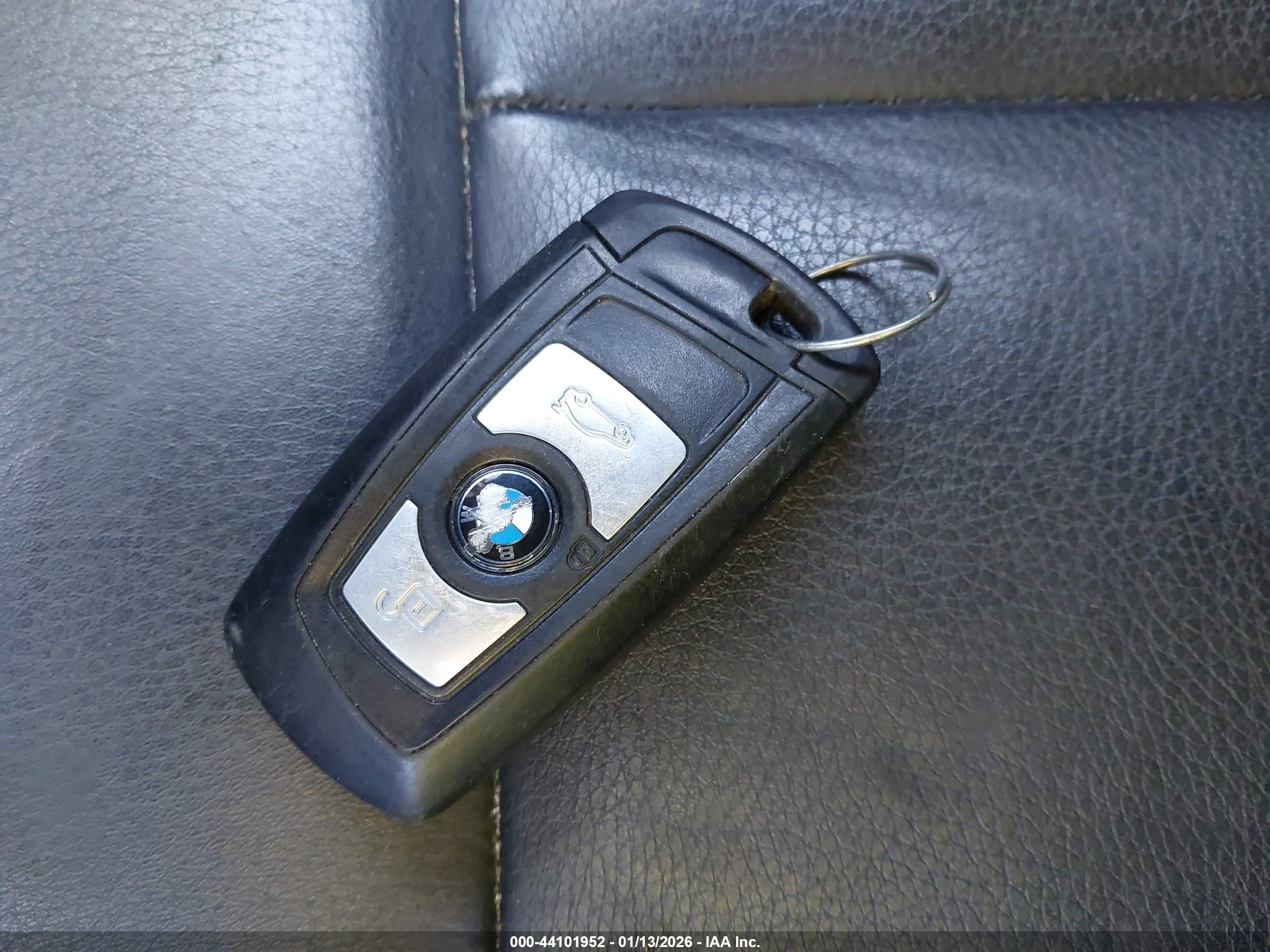 BMW 328I image 11