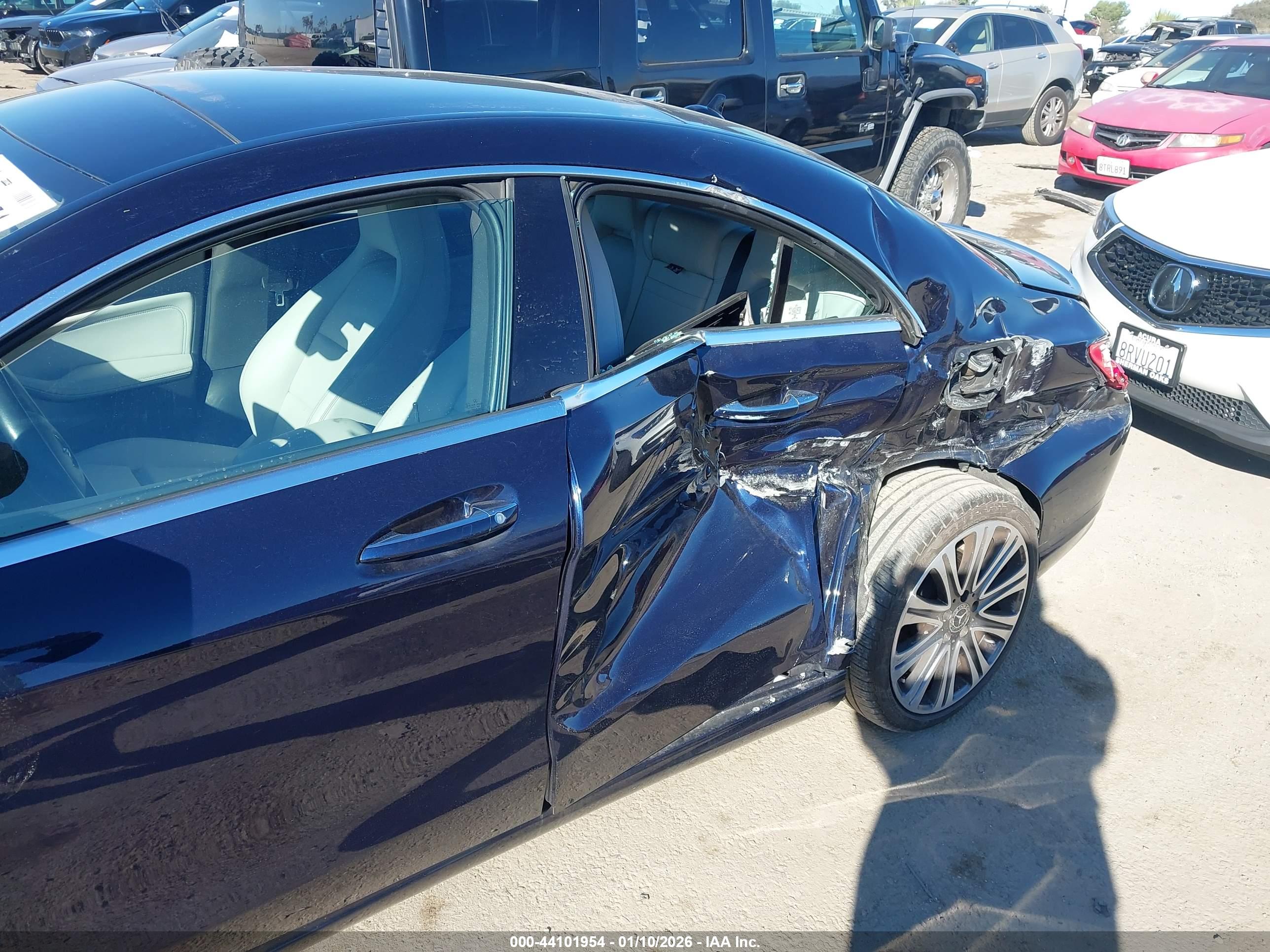MERCEDES-BENZ CLA image 6