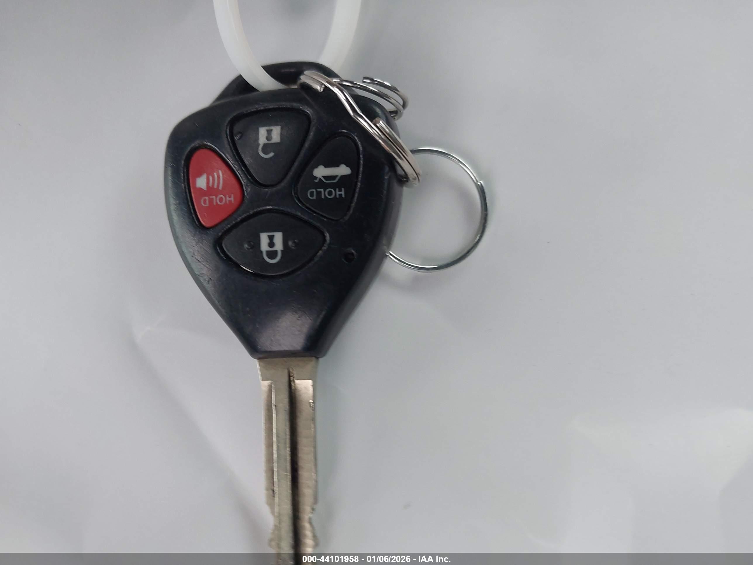 TOYOTA COROLLA image 11