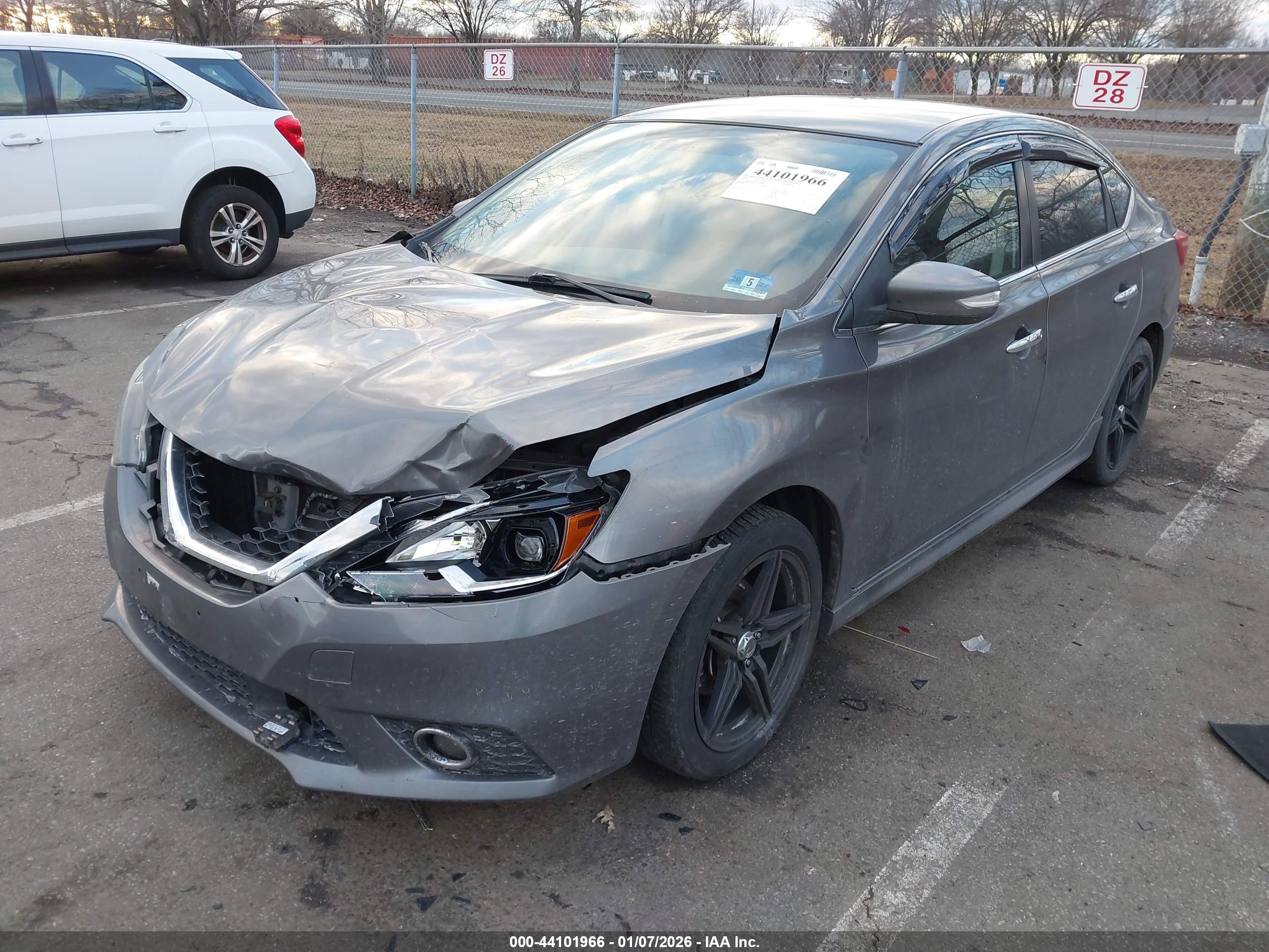 NISSAN SENTRA image 2