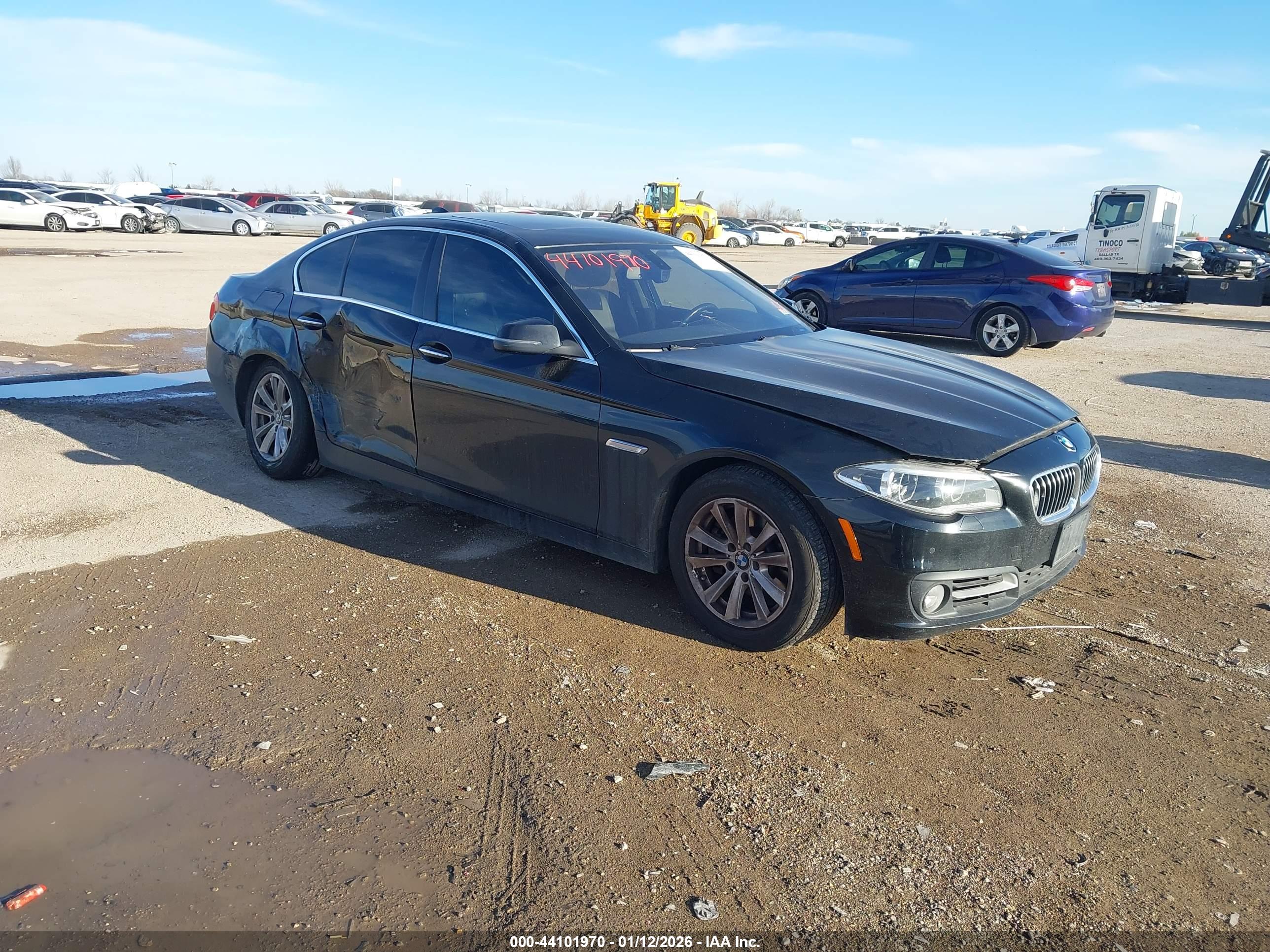 BMW 528I image 6