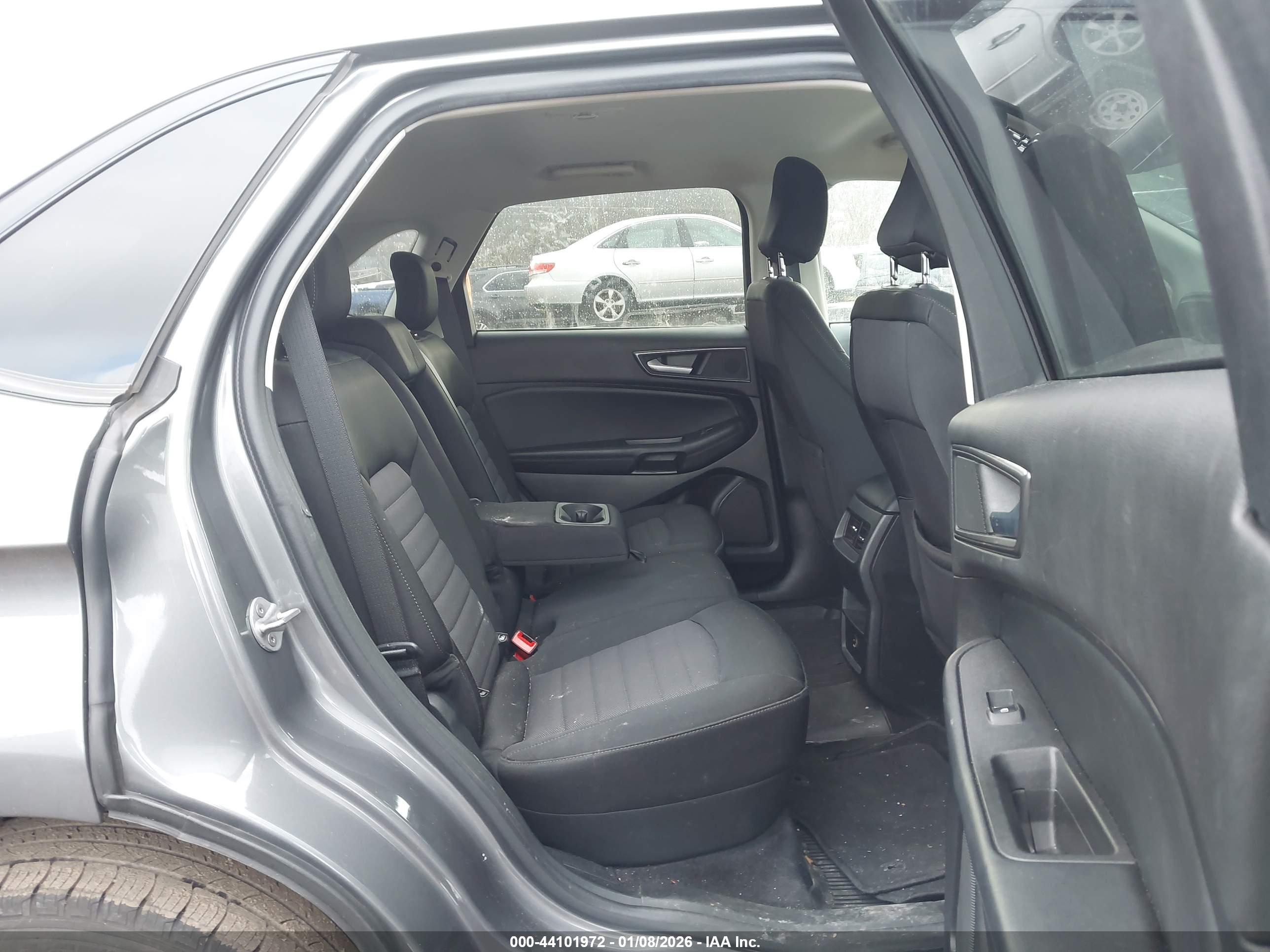 FORD EDGE image 8