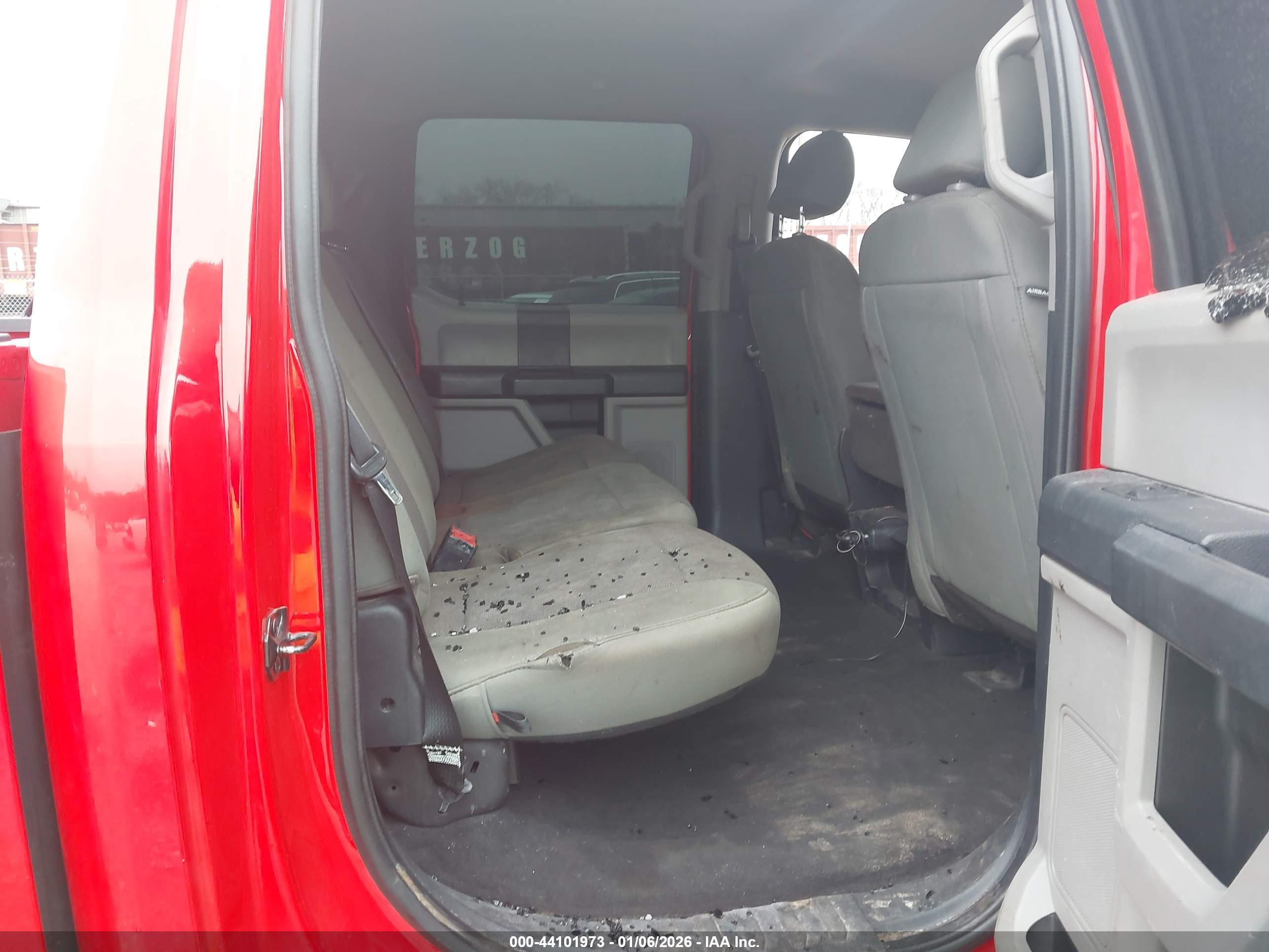 FORD F-250 image 8